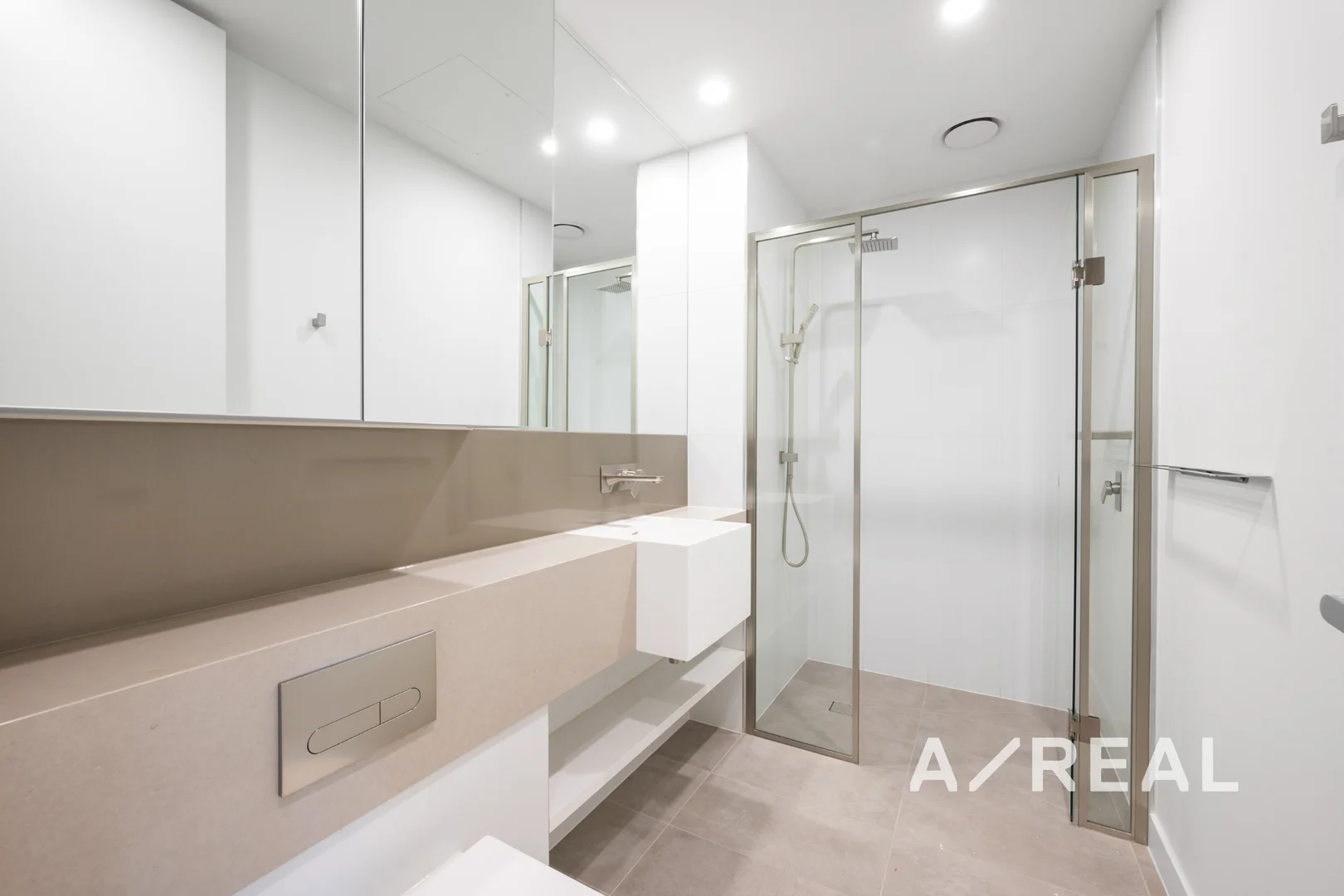 Additional image 5 of 309/301 King Street, Melbourne VIC 3000