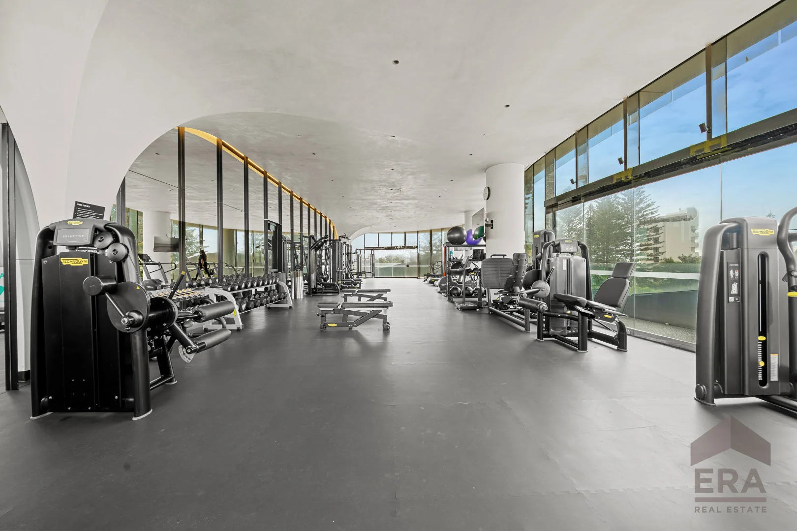 Additional image 31 of 302/272 Hedges Avenue, Mermaid Beach QLD 4218