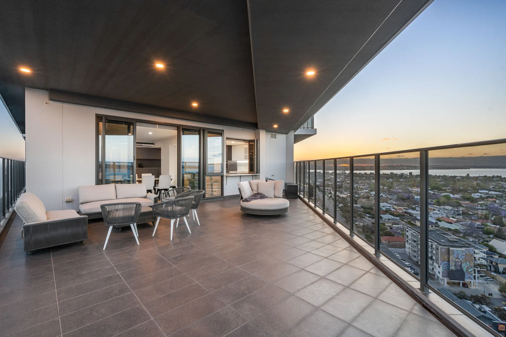 Additional image 3 of 1804/893 Canning Highway, Mount Pleasant WA 6153