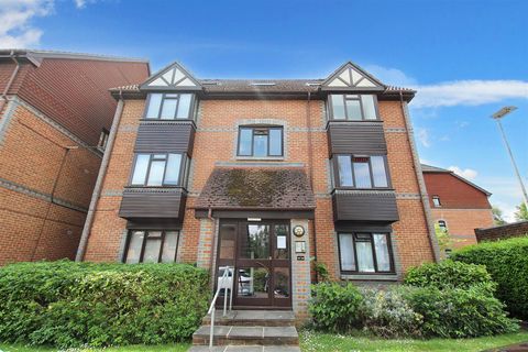 Rowe Court, Grovelands Road, Reading RG30, Studio to rent