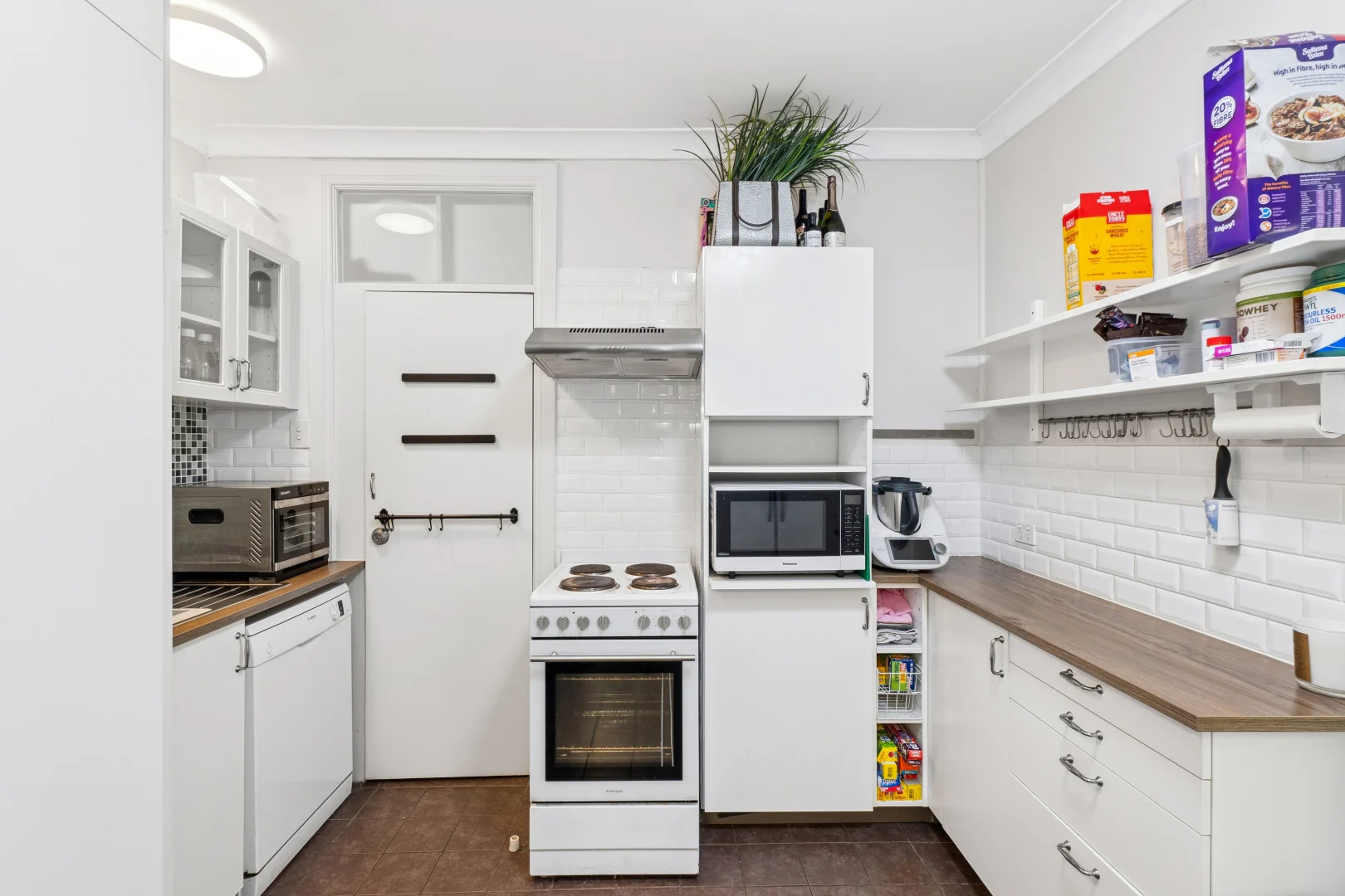 Additional image 14 of 16 Jetty Road, Largs Bay SA 5016