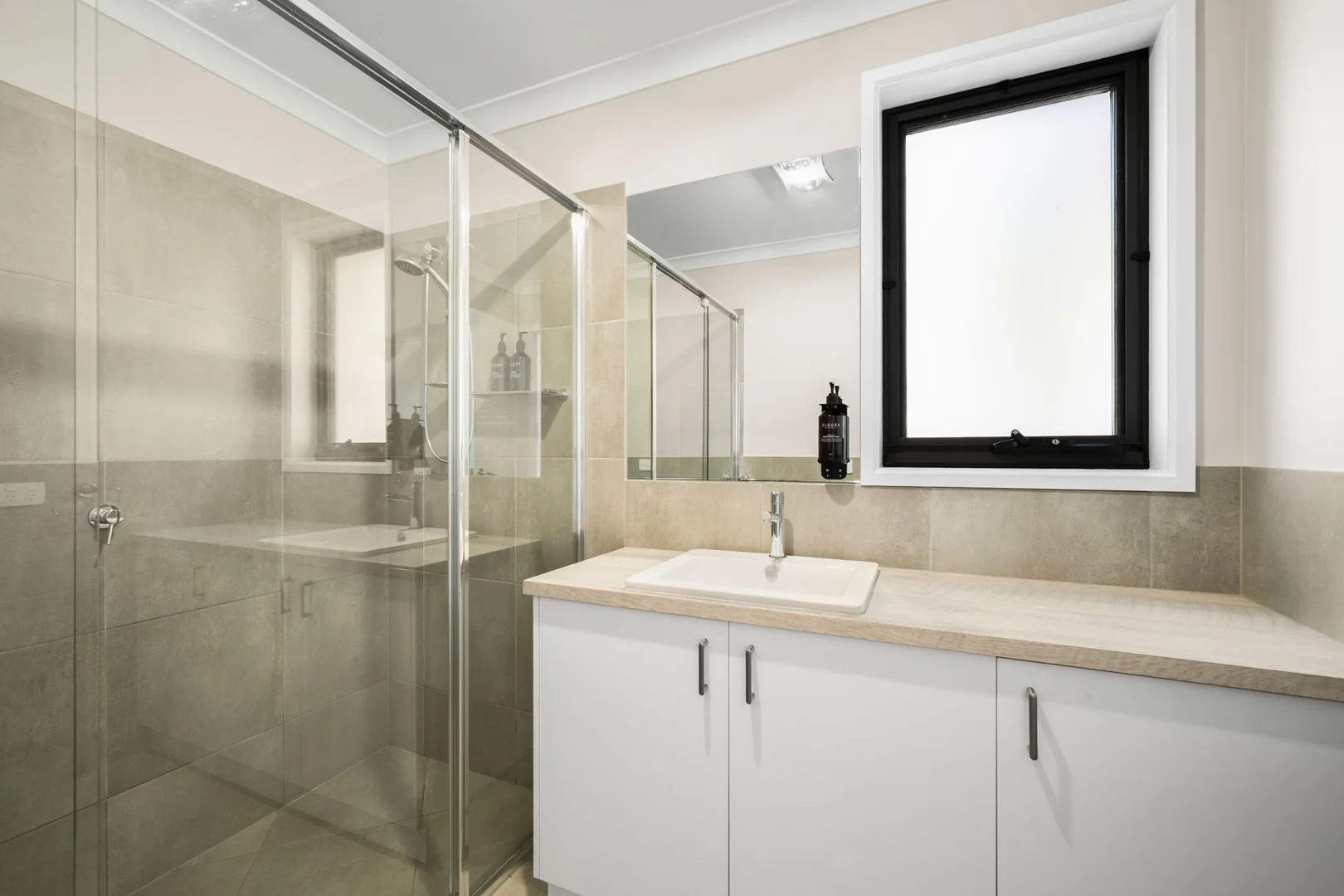 Additional image 14 of 2 & 3/4 Butler Court, Bright VIC 3741