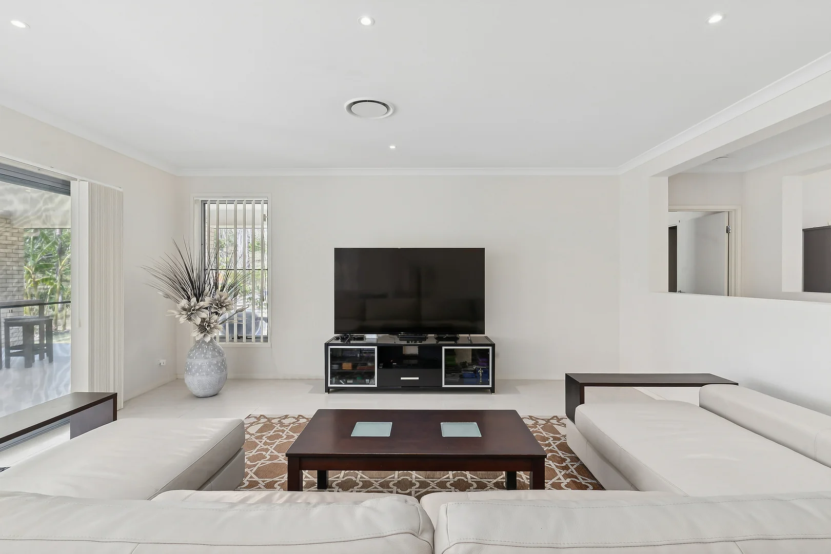 Additional image 8 of 541 Brookfield Road, Kenmore Hills QLD 4069