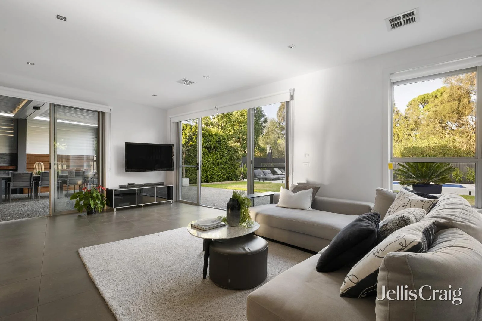 Additional image 7 of 28 Winston Way, Murrumbeena VIC 3163