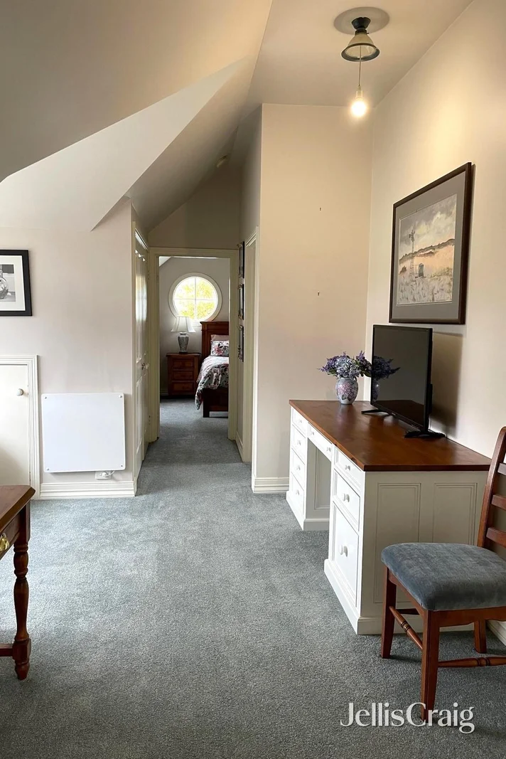 Additional image 10 of 8 Tennyson Street, Woodend VIC 3442