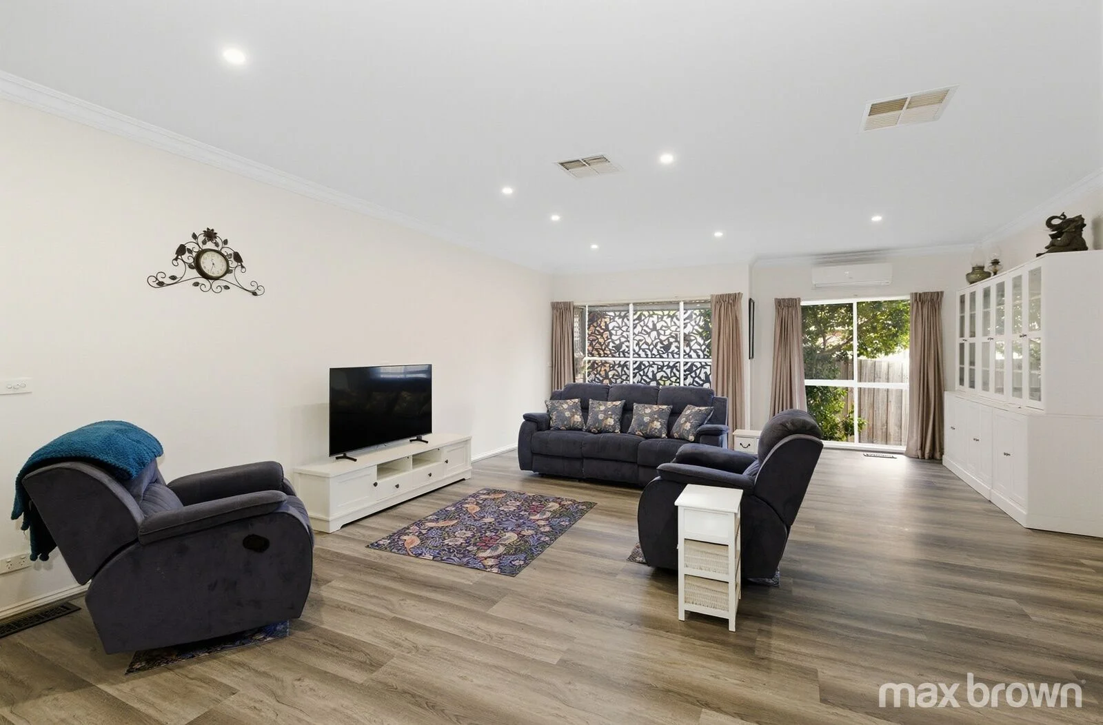 Additional image 5 of 12 Greenbank Drive, Mooroolbark VIC 3138