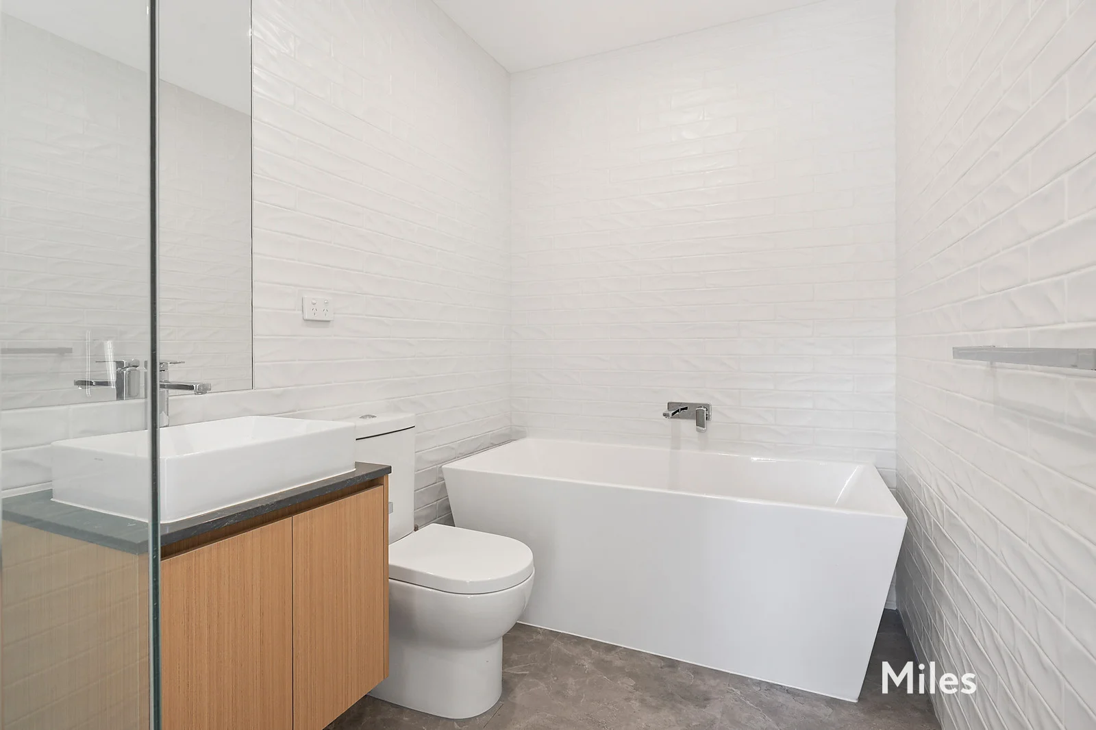 Additional image 8 of 3/10 Clyde Court, Heidelberg VIC 3084