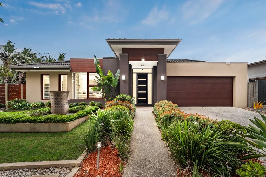 19 The Waterways Boulevard, Waterways VIC 3195