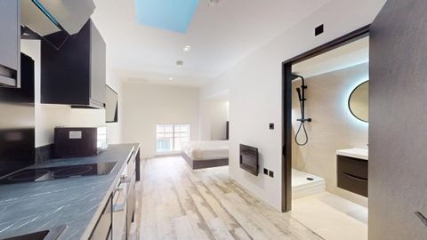 The Whyte Studios, Nottingham NG1, Room to rent