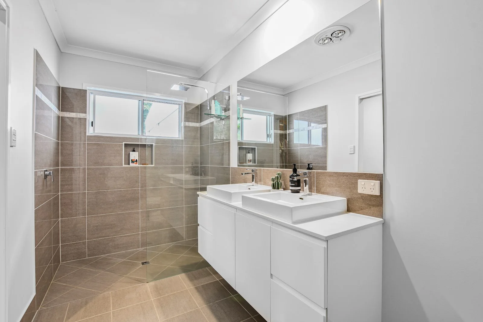 Additional image 18 of 364 Mullins Creek Road, Goomboorian QLD 4570