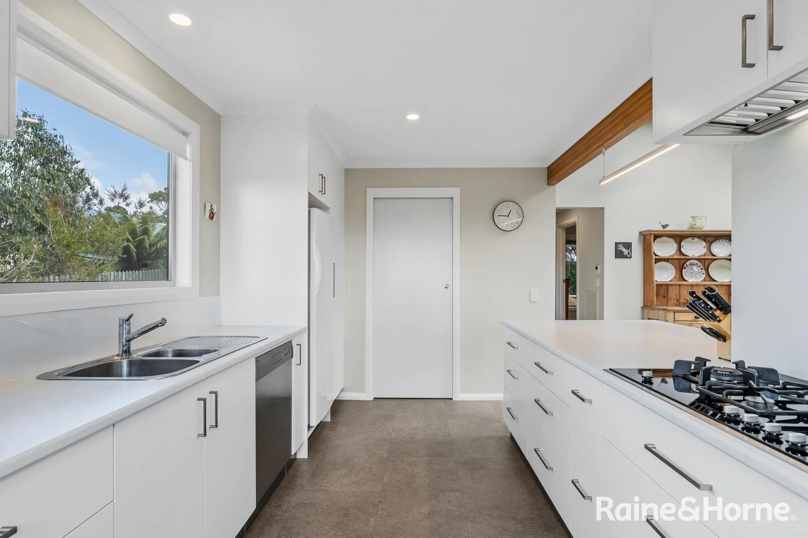 Additional image 22 of 6 Sunny Avenue, Blackmans Bay TAS 7052