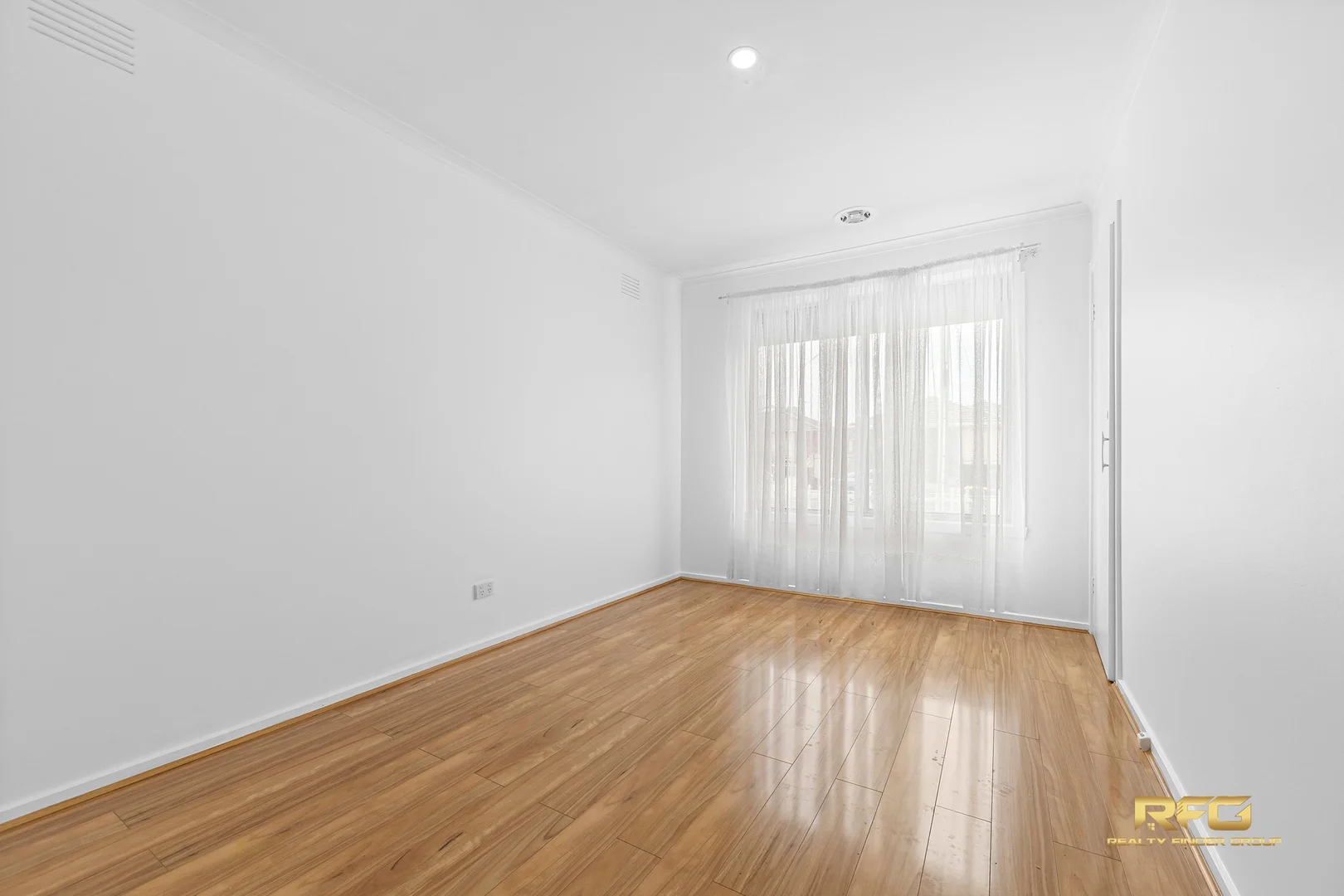 Additional image 10 of 1/21 Reaburn Ave, St Albans VIC 3021