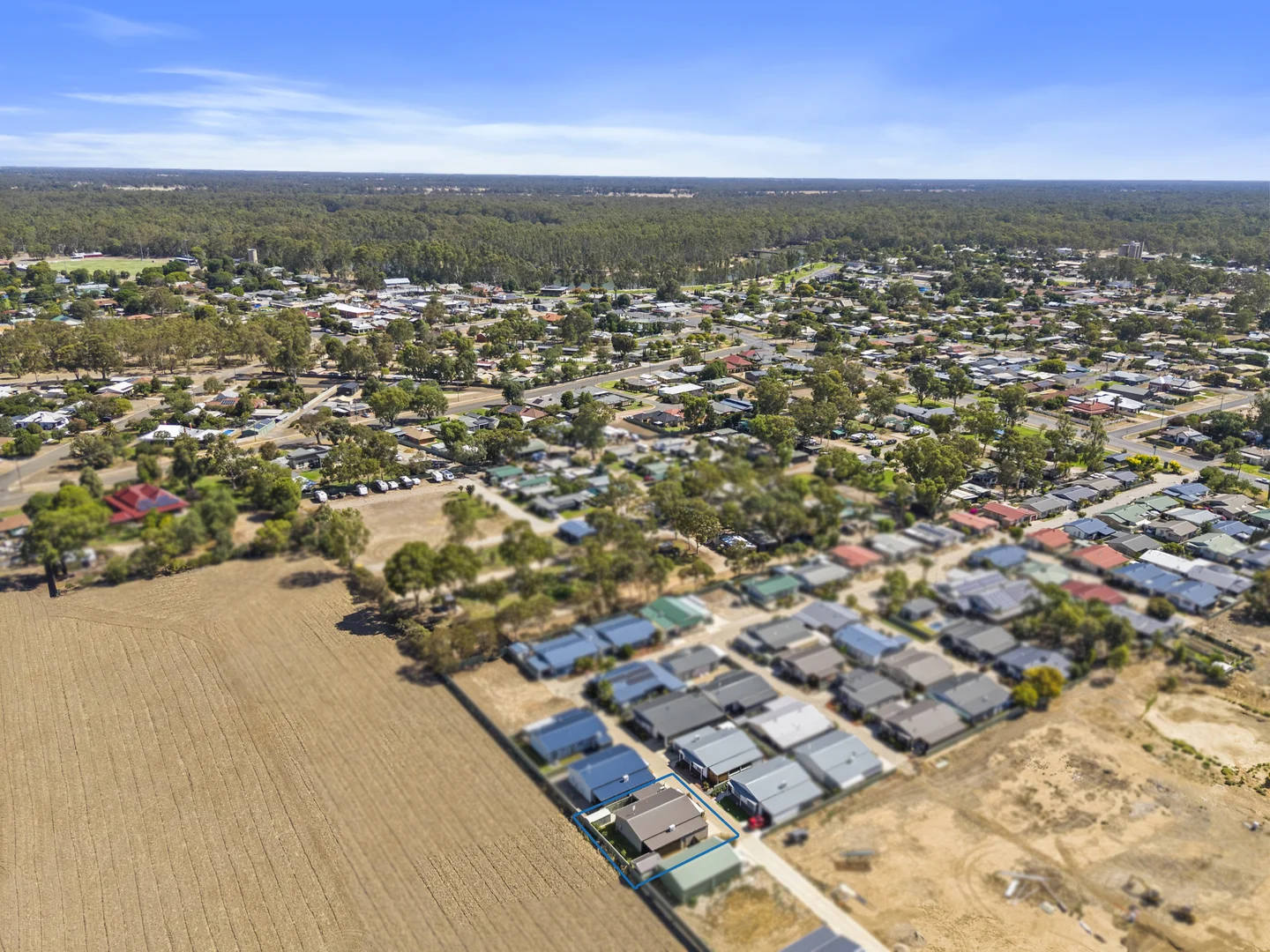 Additional image 9 of 8 Lorikeet Drive, Tocumwal NSW 2714