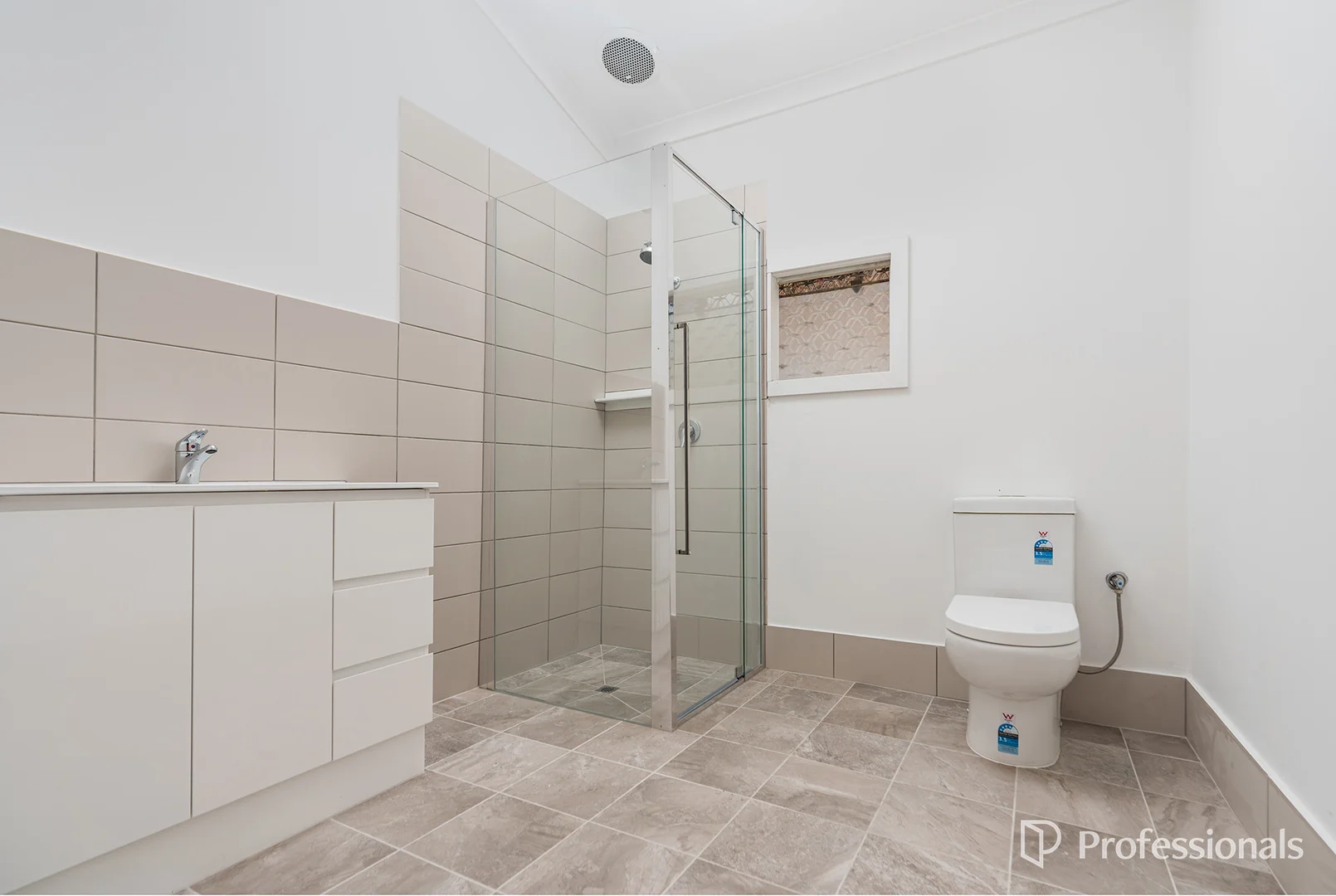 Additional image 18 of 21A & 21B Sanford Street, Geraldton WA 6530