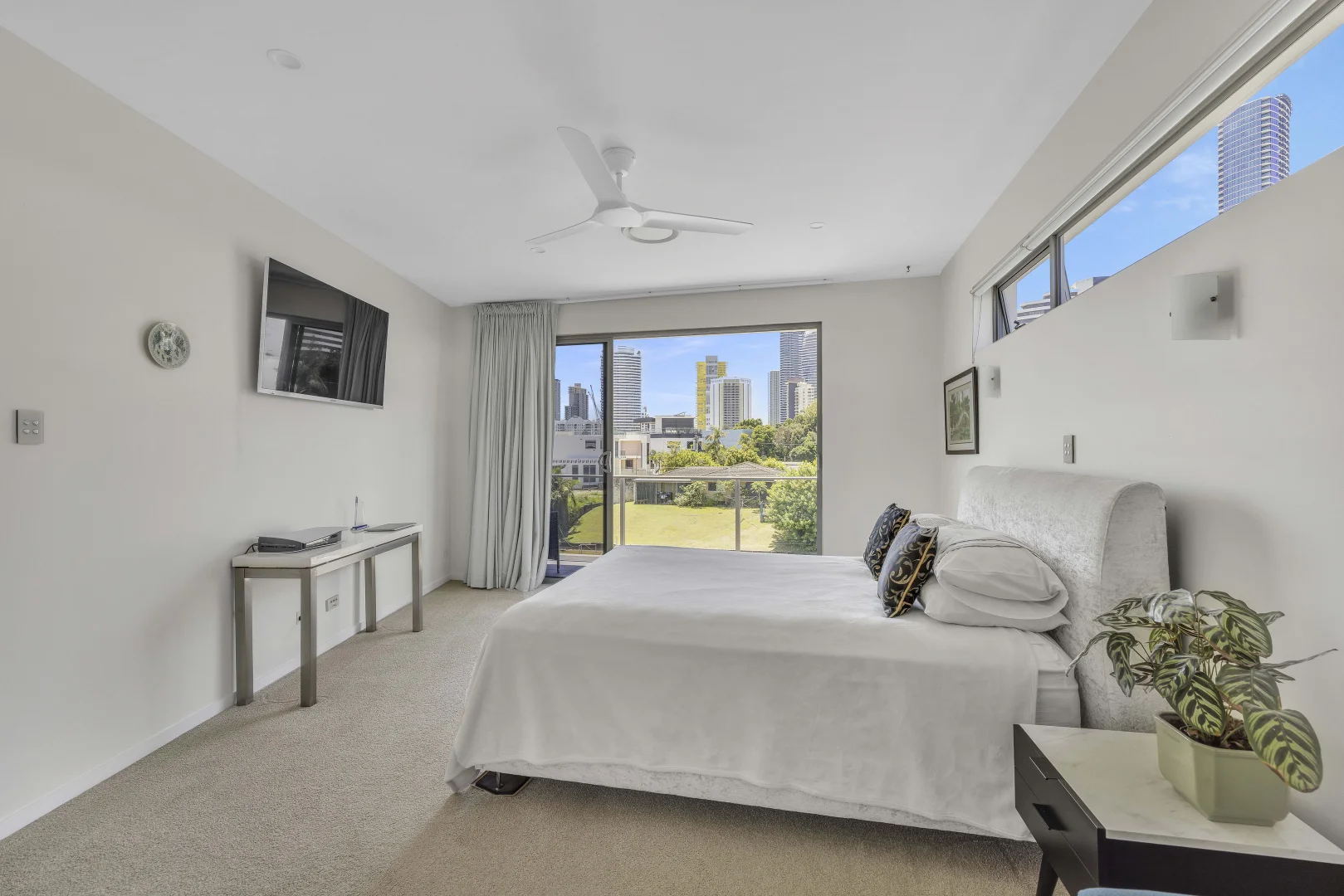 Additional image 17 of 12 Lotus Key, Broadbeach Waters QLD 4218