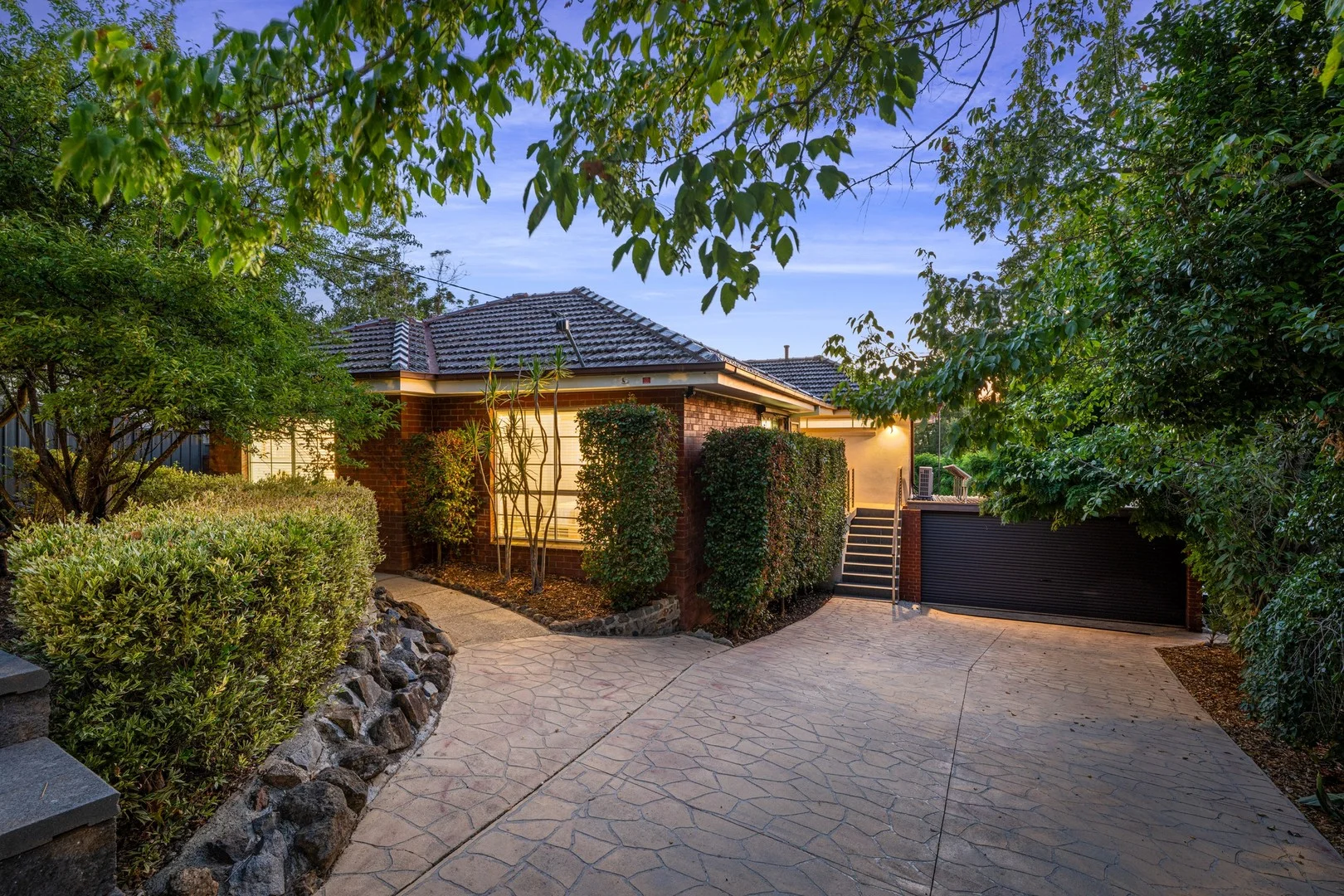 Additional image 2 of 561 Whinray Crescent, East Albury NSW 2640