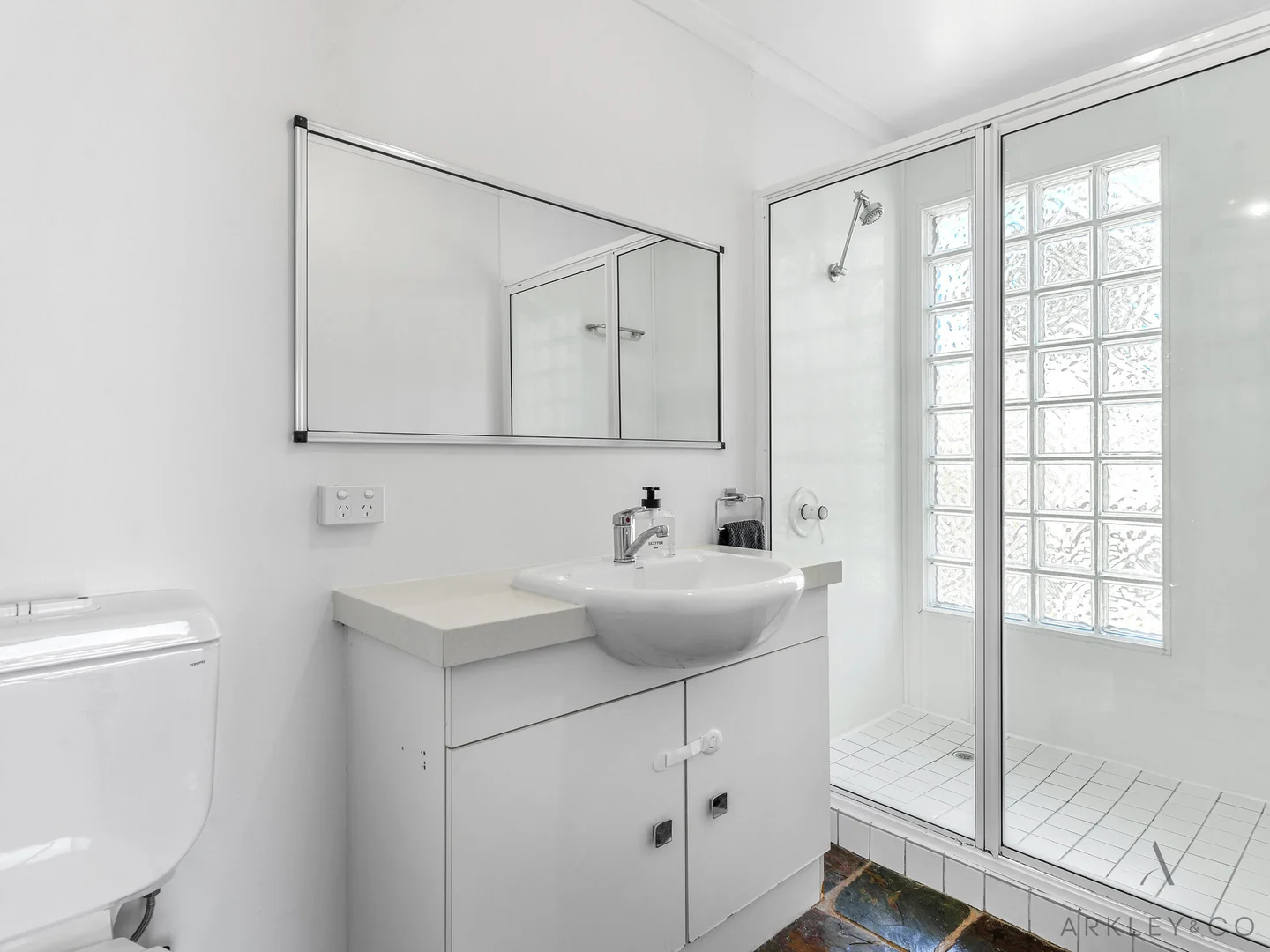 Additional image 21 of 3 Owen Court, Lindisfarne TAS 7015