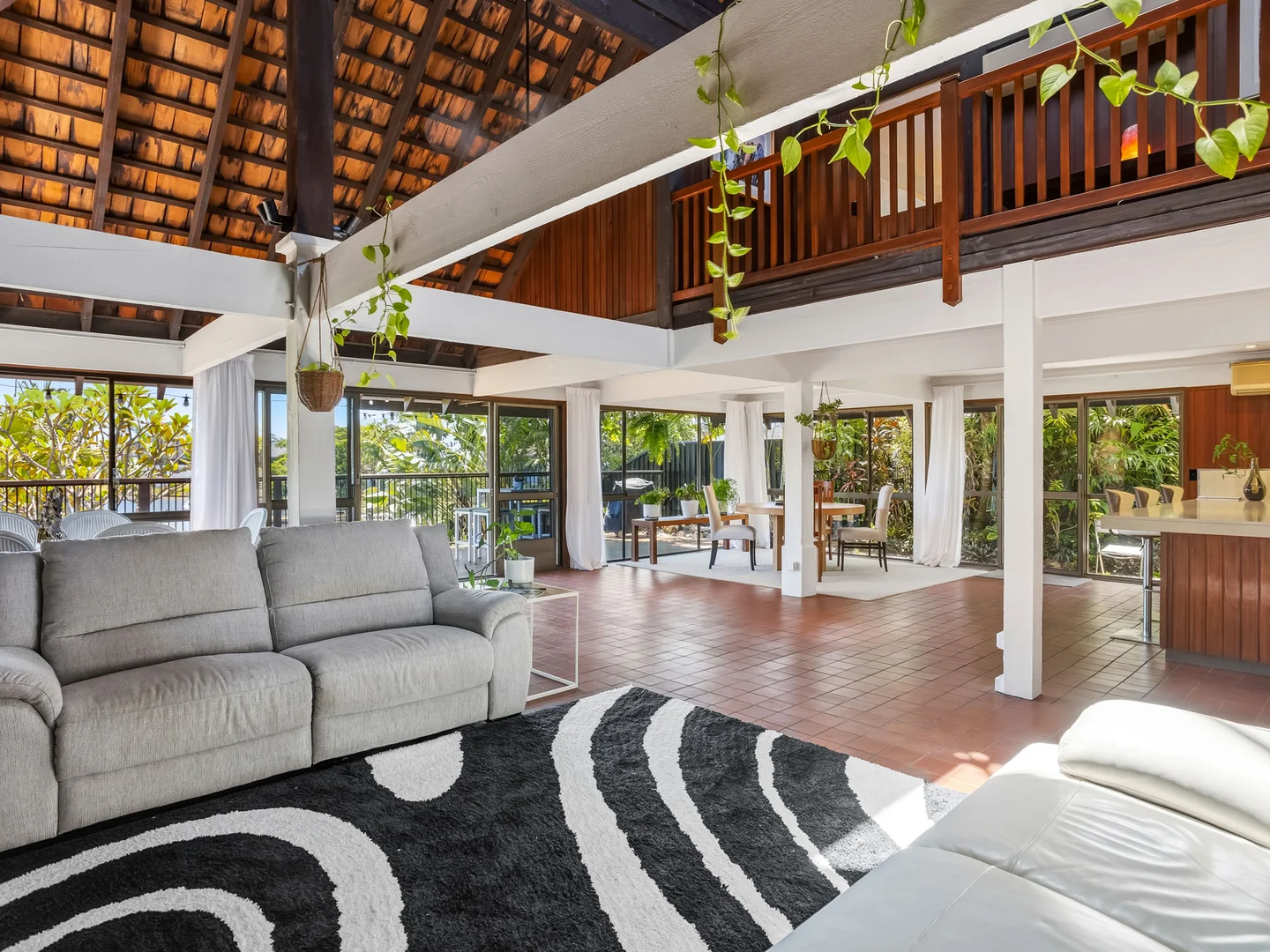 Additional image 11 of 6 Tyrone Avenue, Sorrento QLD 4217