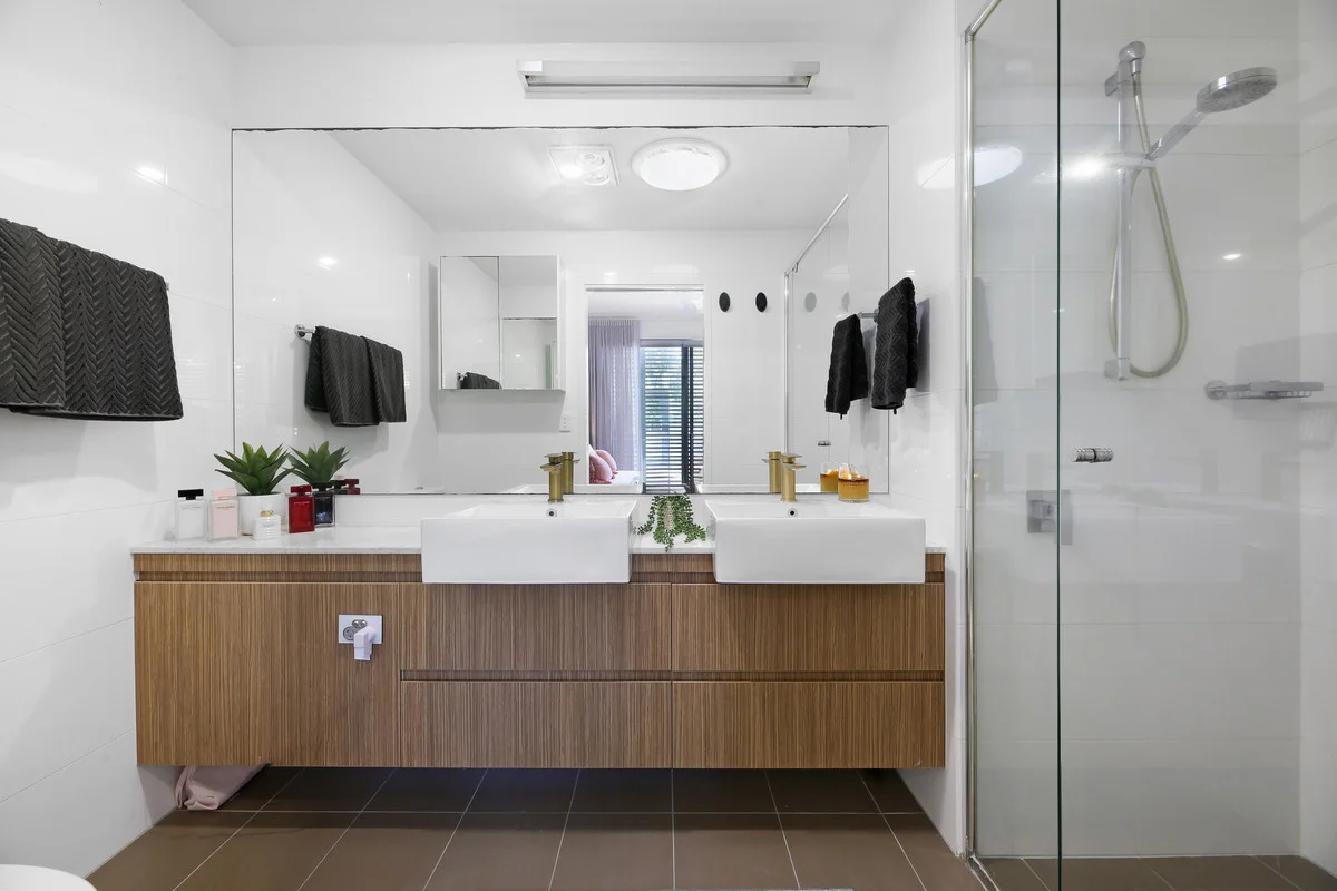 Additional image 16 of 10/9 Moores Crescent, Varsity Lakes QLD 4227
