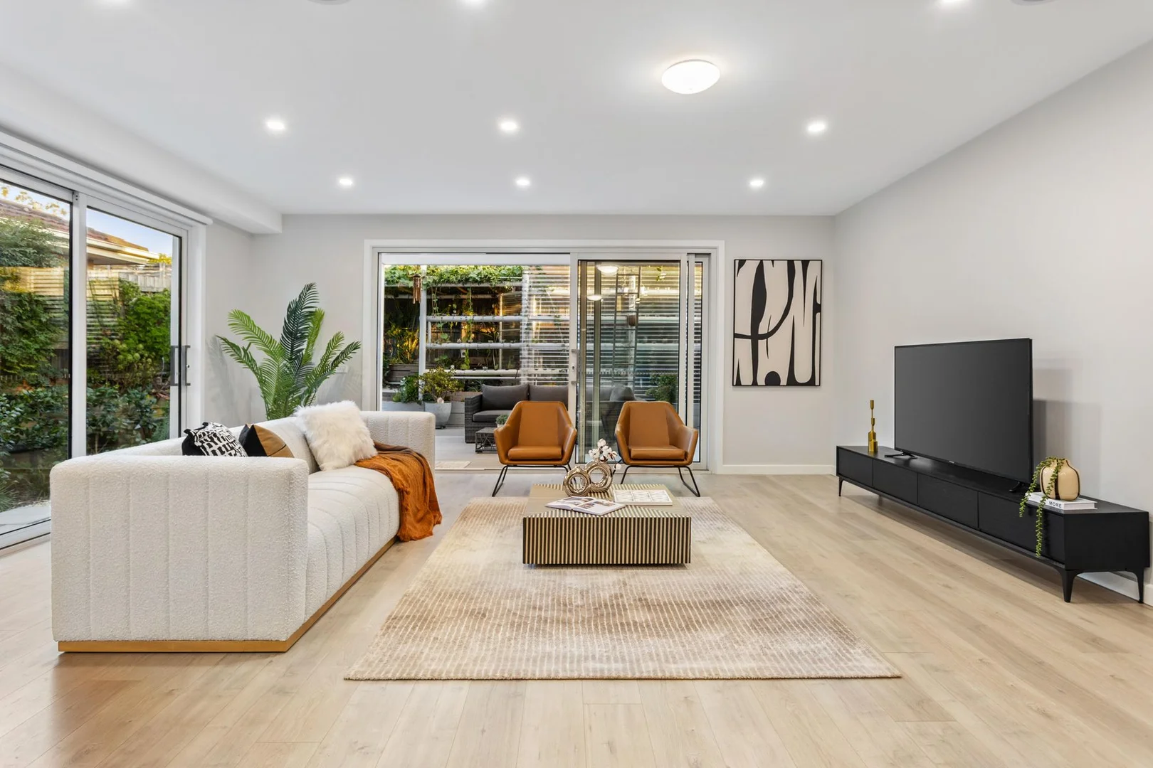 Additional image 2 of 12A Rosamond Crescent, Doncaster East VIC 3109