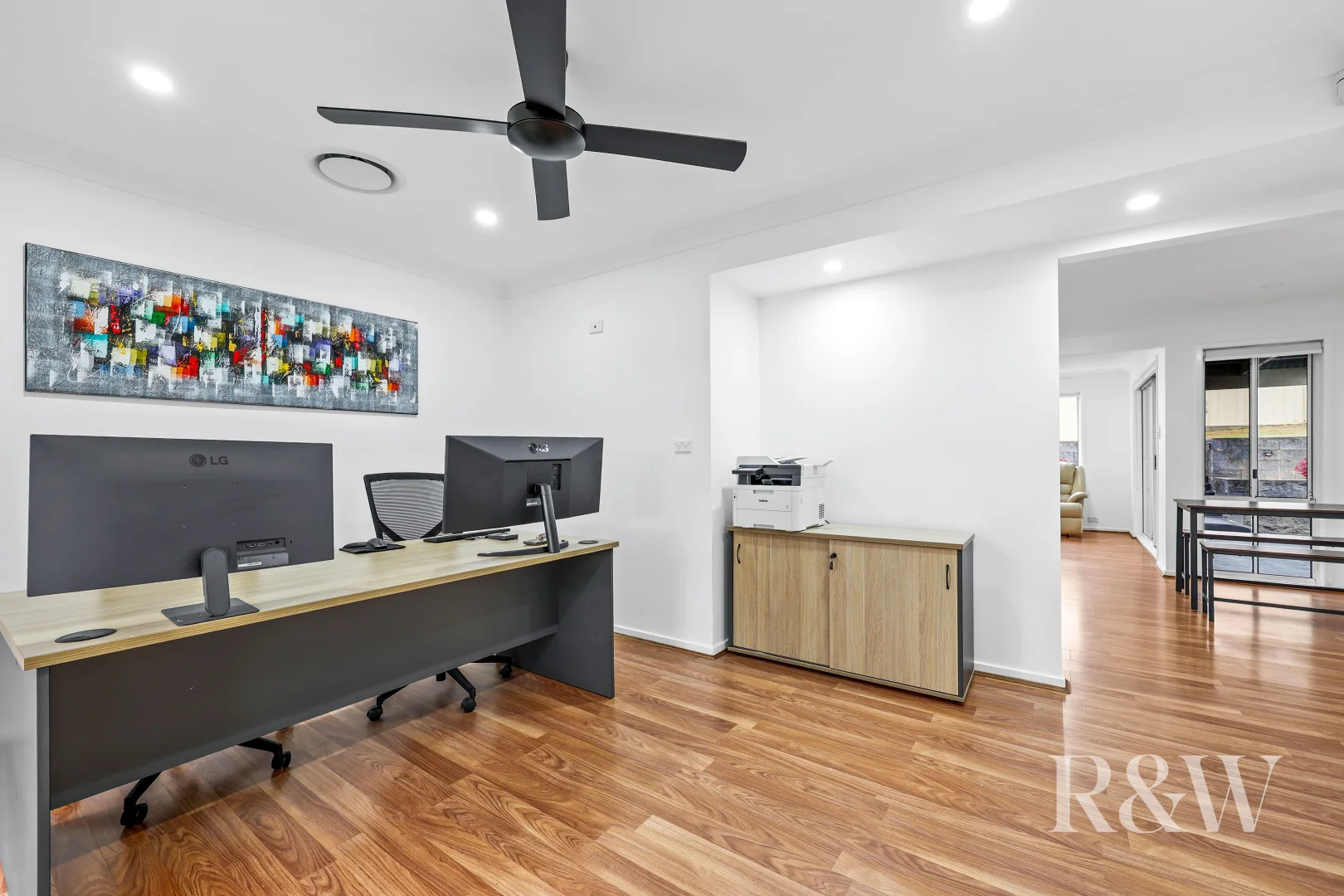 Additional image 3 of 50 DOWNES CRESCENT, Currans Hill NSW 2567