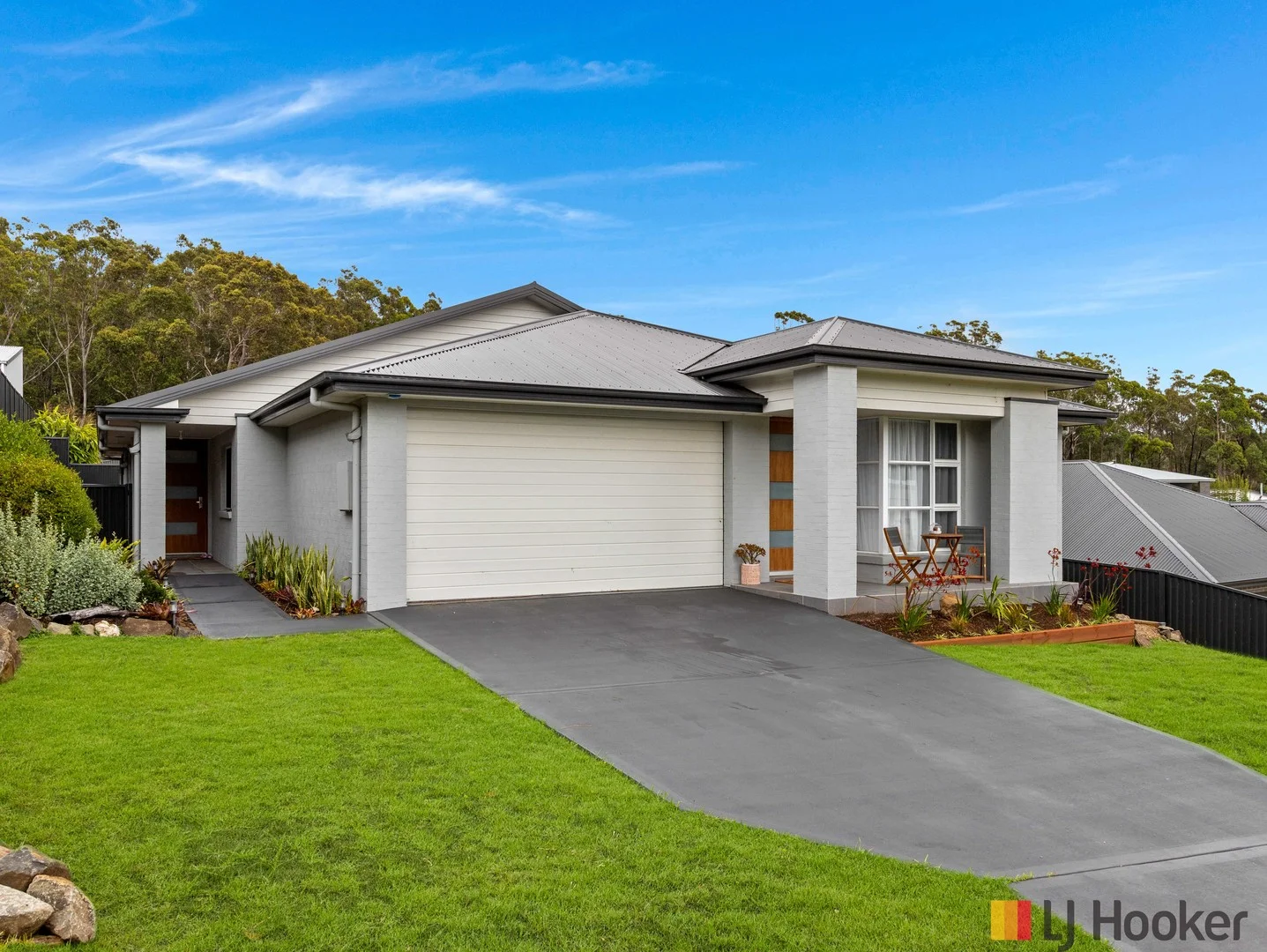 6 Buguri Crescent, Malua Bay NSW 2536