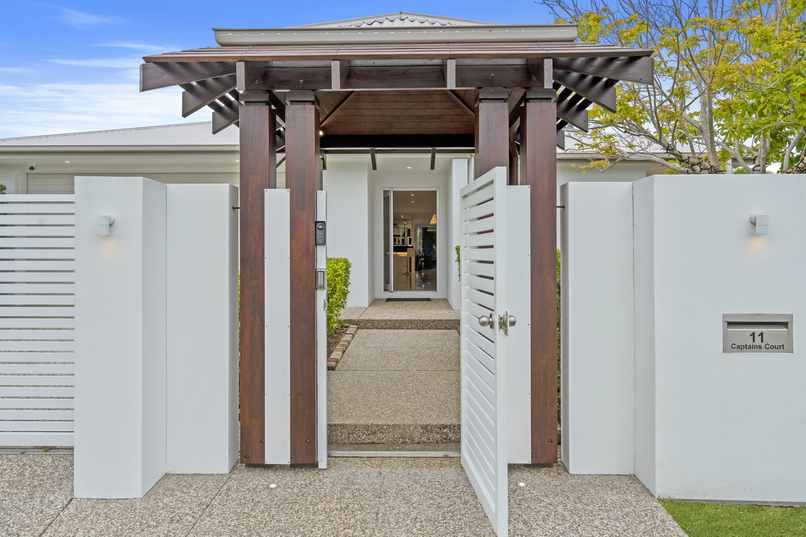 Additional image 28 of 11 Captains Court, Raby Bay QLD 4163