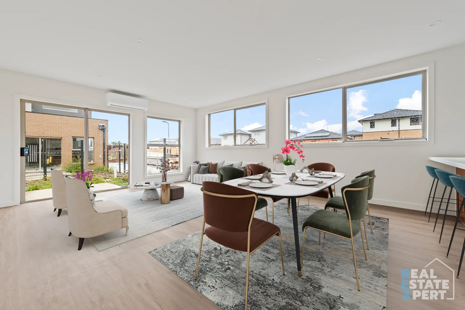 Additional image 2 of 12 Tiger Way, Officer VIC 3809