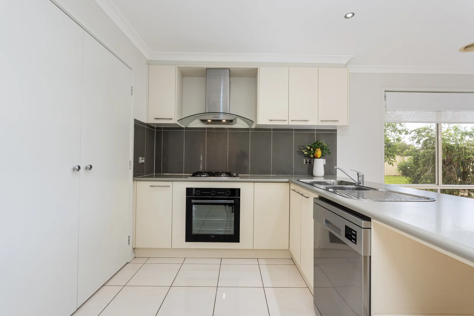 Additional image 4 of 44 McBean street, Culcairn NSW 2660