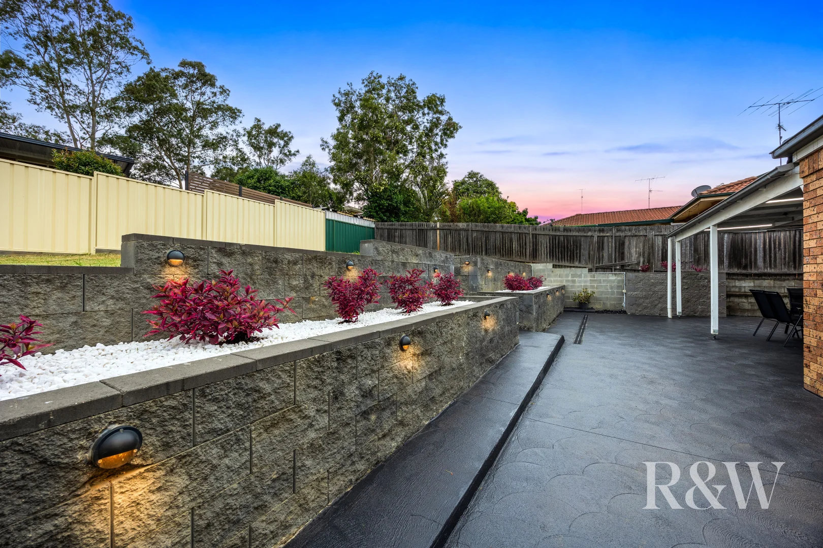 Additional image 14 of 50 DOWNES CRESCENT, Currans Hill NSW 2567