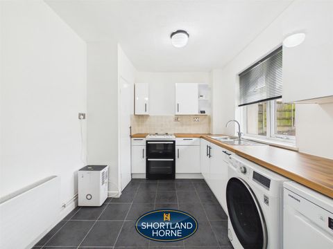Pinnock Place, Tile Hill, Coventry CV4