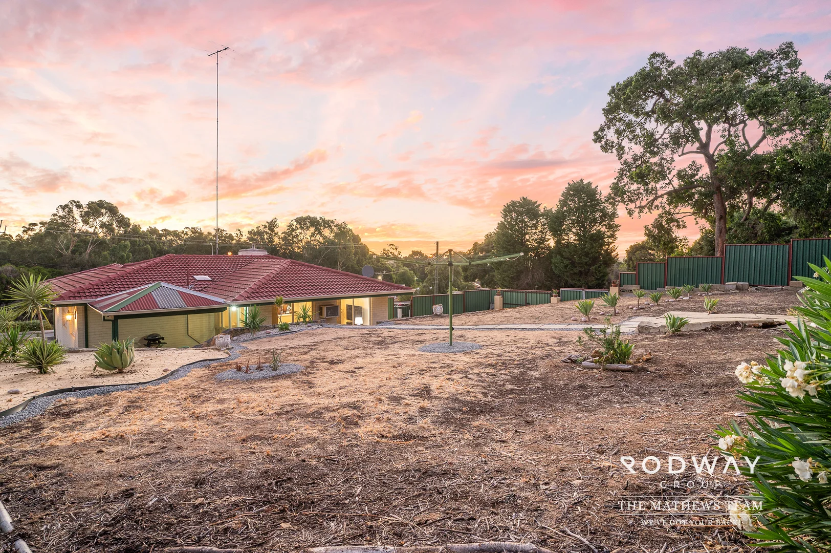 Additional image 17 of 1A Derry Avenue, Mount Nasura WA 6112