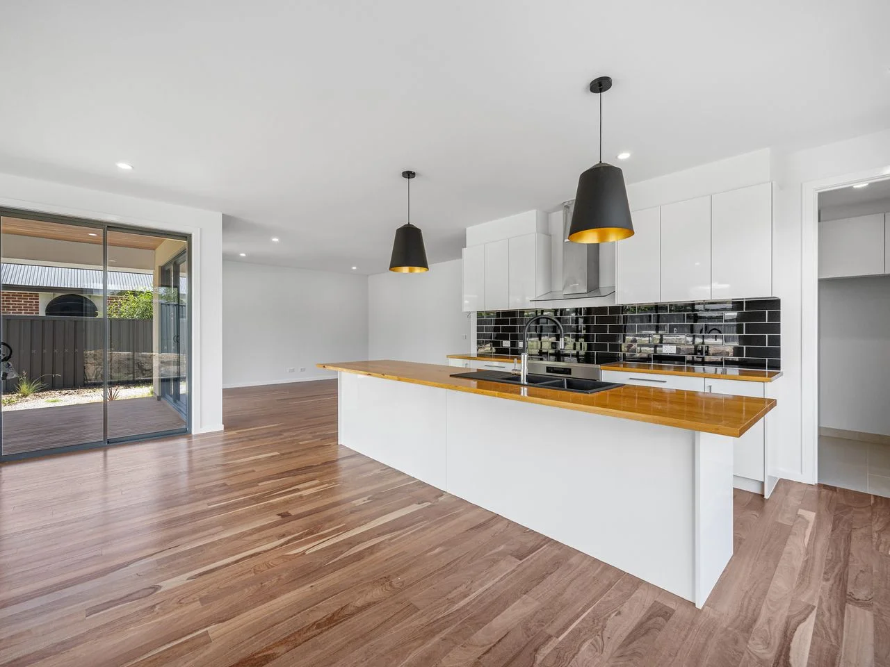 Additional image 4 of 8 Green Street, Alexandra VIC 3714