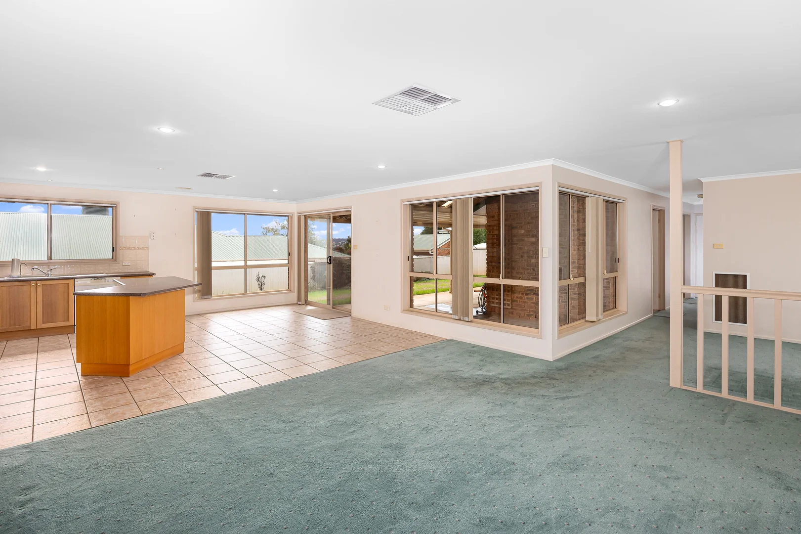 Additional image 5 of 1 Yanko Crescent, Bourkelands NSW 2650