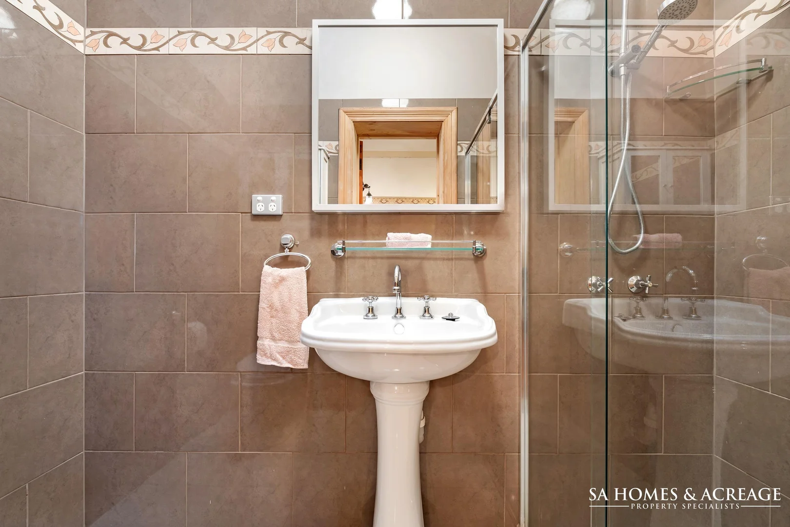 Additional image 12 of 44 South Terrace, Williamstown SA 5351