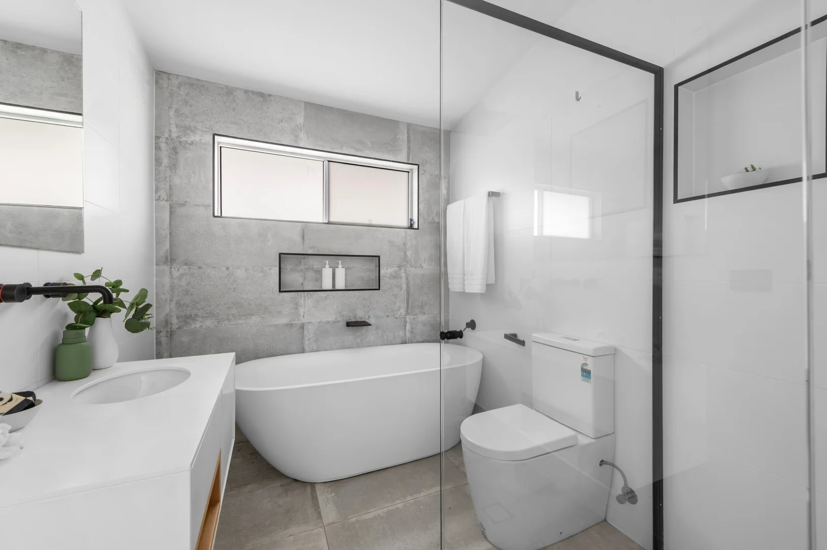 Additional image 13 of 26 Yellagong Street, West Wollongong NSW 2500