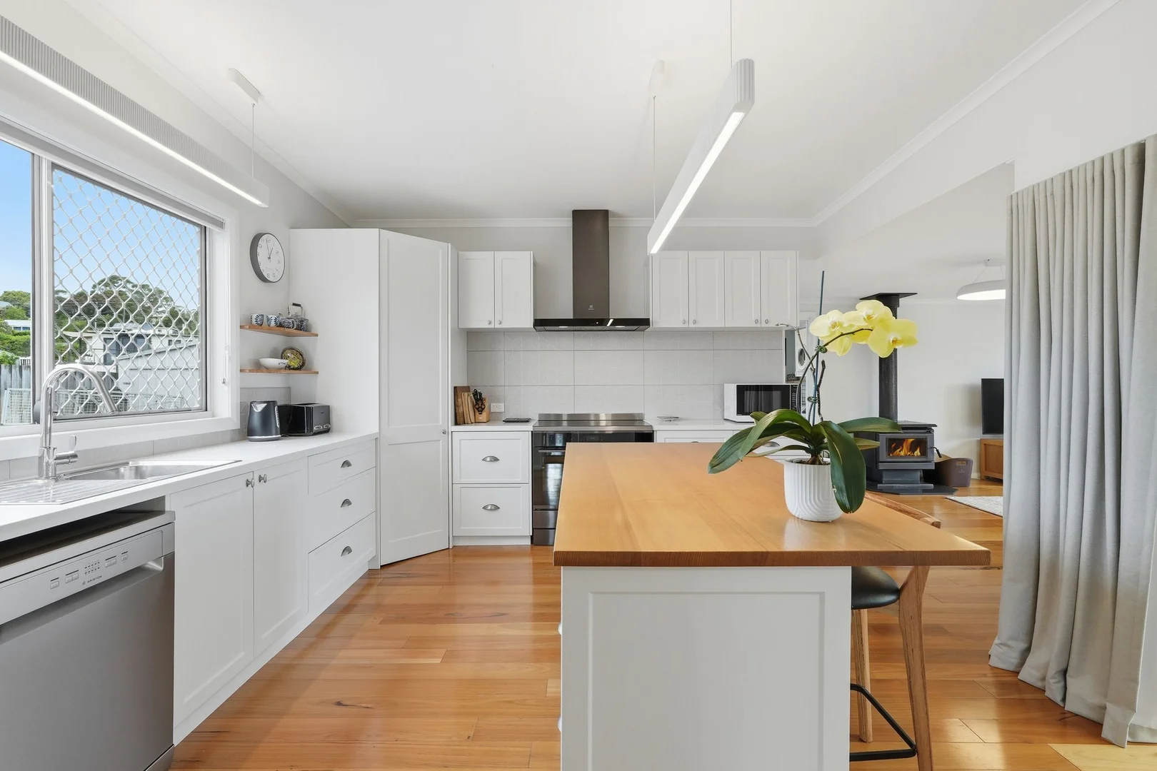 Additional image 12 of 11 Mongana Street, Dodges Ferry TAS 7173