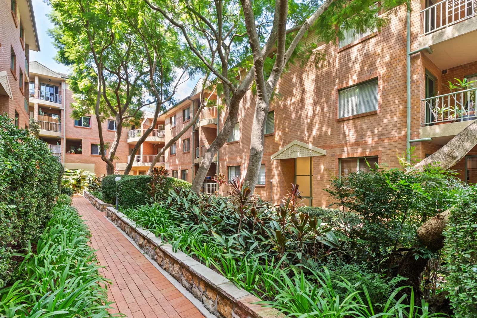 Additional image 10 of 28/292-298 Burns Bay Road, Lane Cove NSW 2066