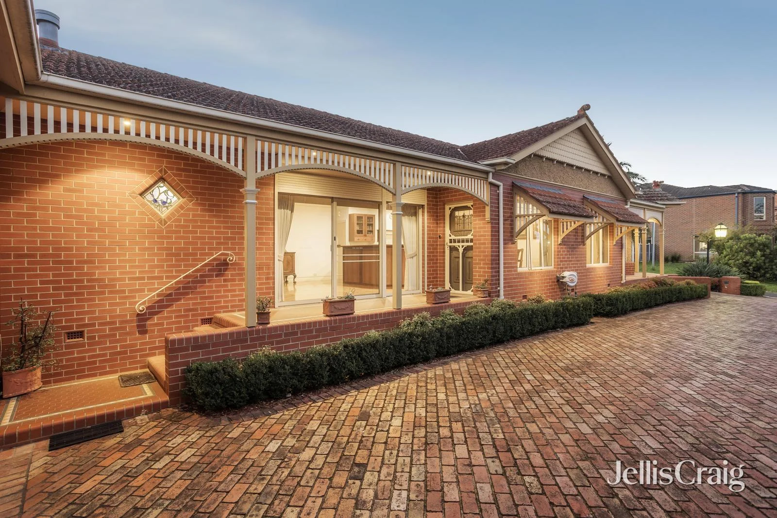 Additional image 2 of 21 Louis Buvelot Wynd, Diamond Creek VIC 3089