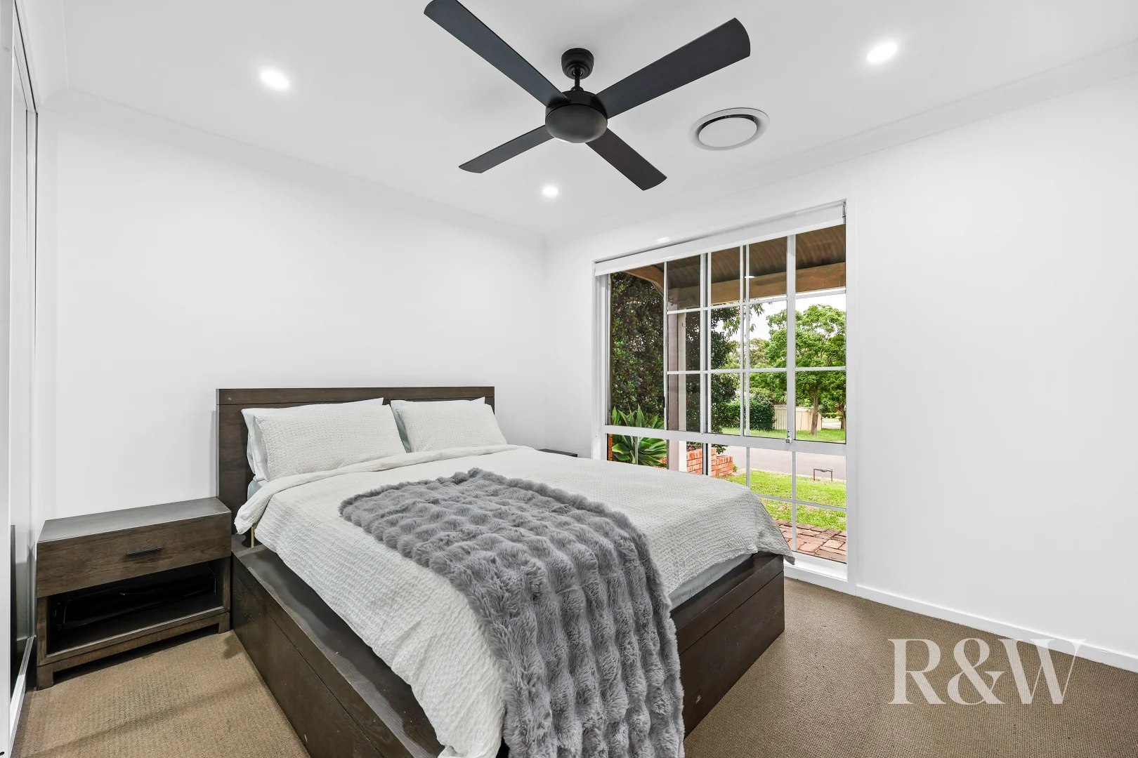 Additional image 9 of 50 DOWNES CRESCENT, Currans Hill NSW 2567