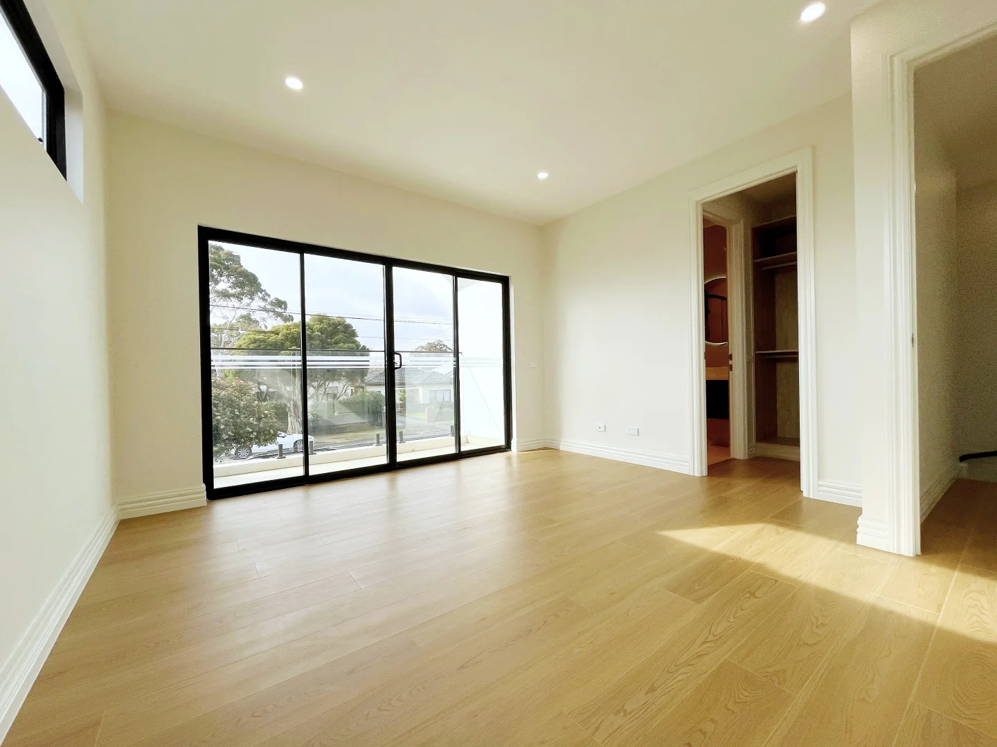 Additional image 8 of 1/76 Truganini Road, Carnegie VIC 3163