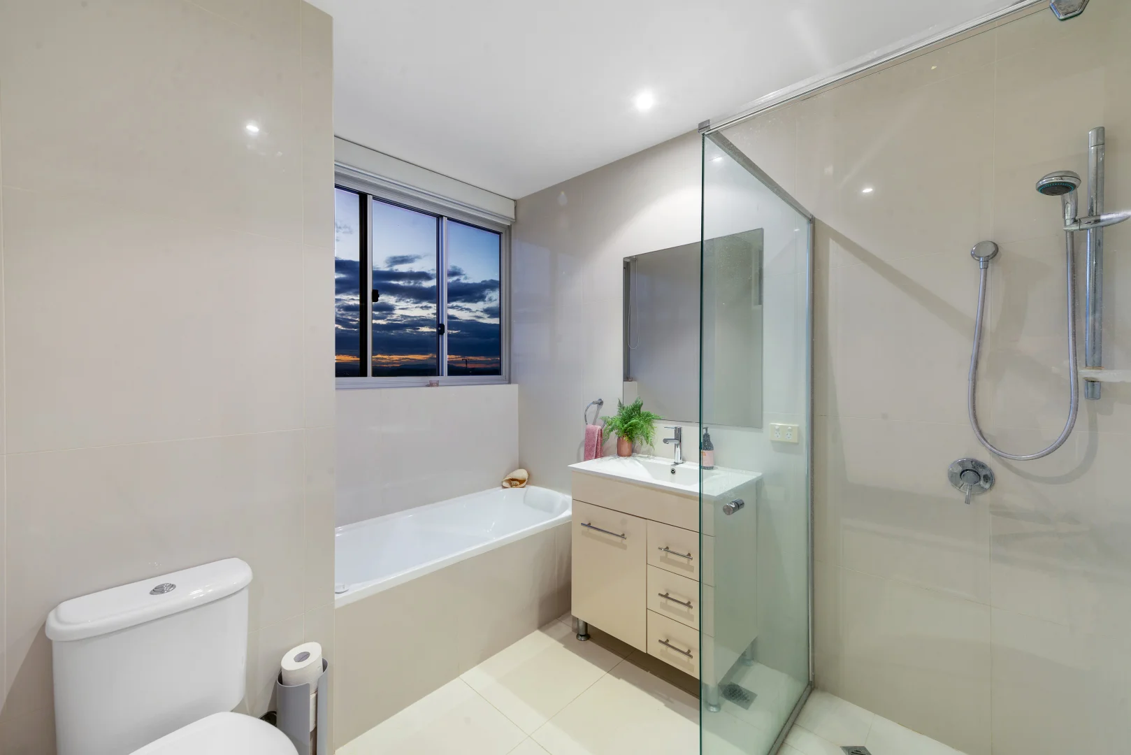 Additional image 39 of 152/30 Watson Esplanade, Surfers Paradise QLD 4217