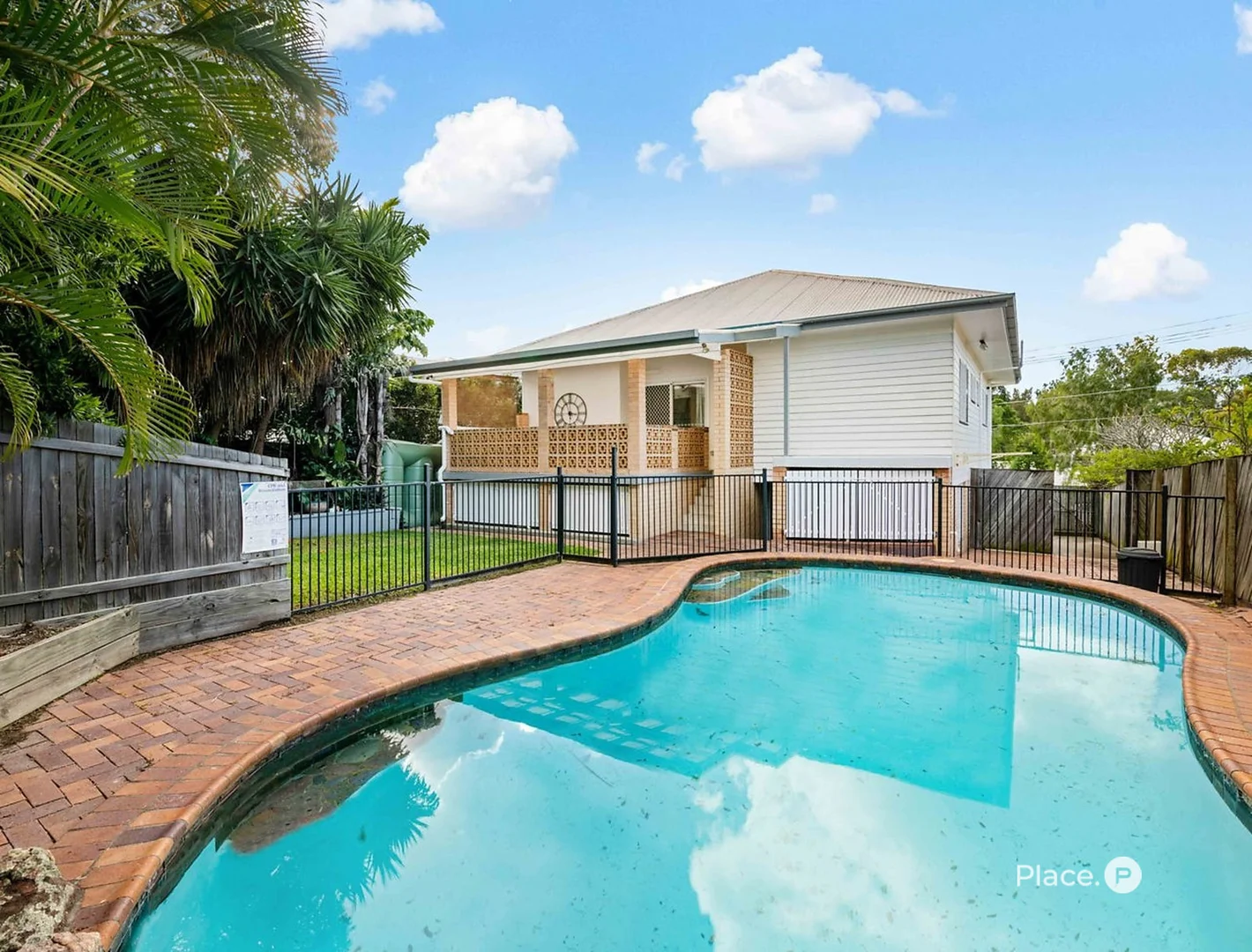 23 Bovelles Street, Camp Hill QLD 4152