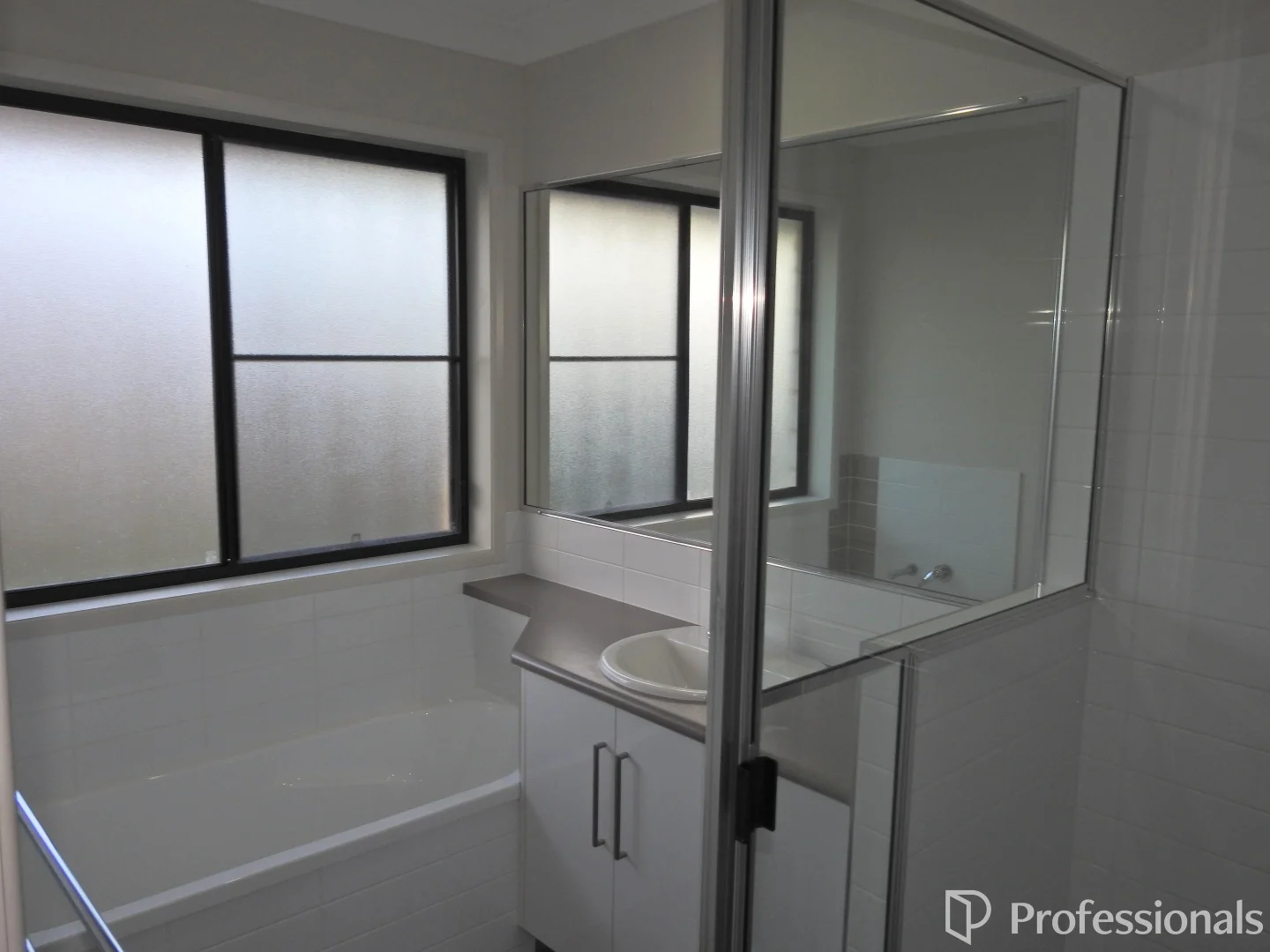 Additional image 20 of 1 & 2/24 Macartney Drive, Marian QLD 4753