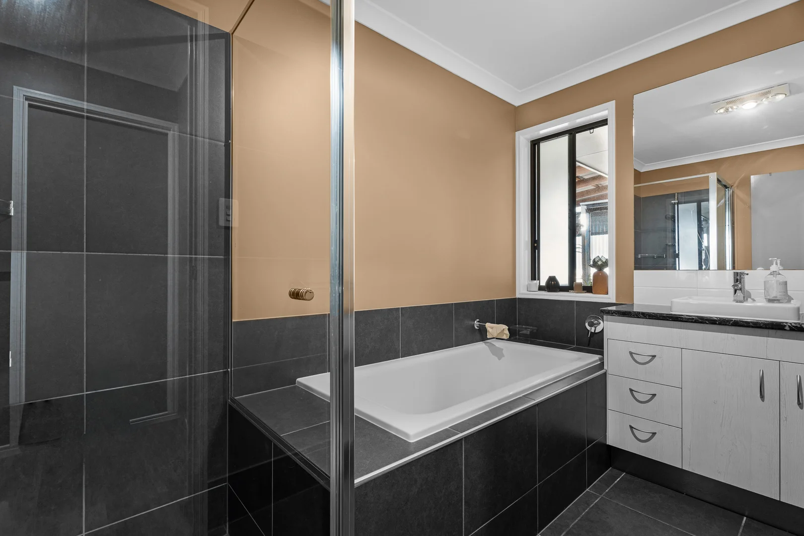 Additional image 10 of 16 Lemongrass Rise, Nikenbah QLD 4655