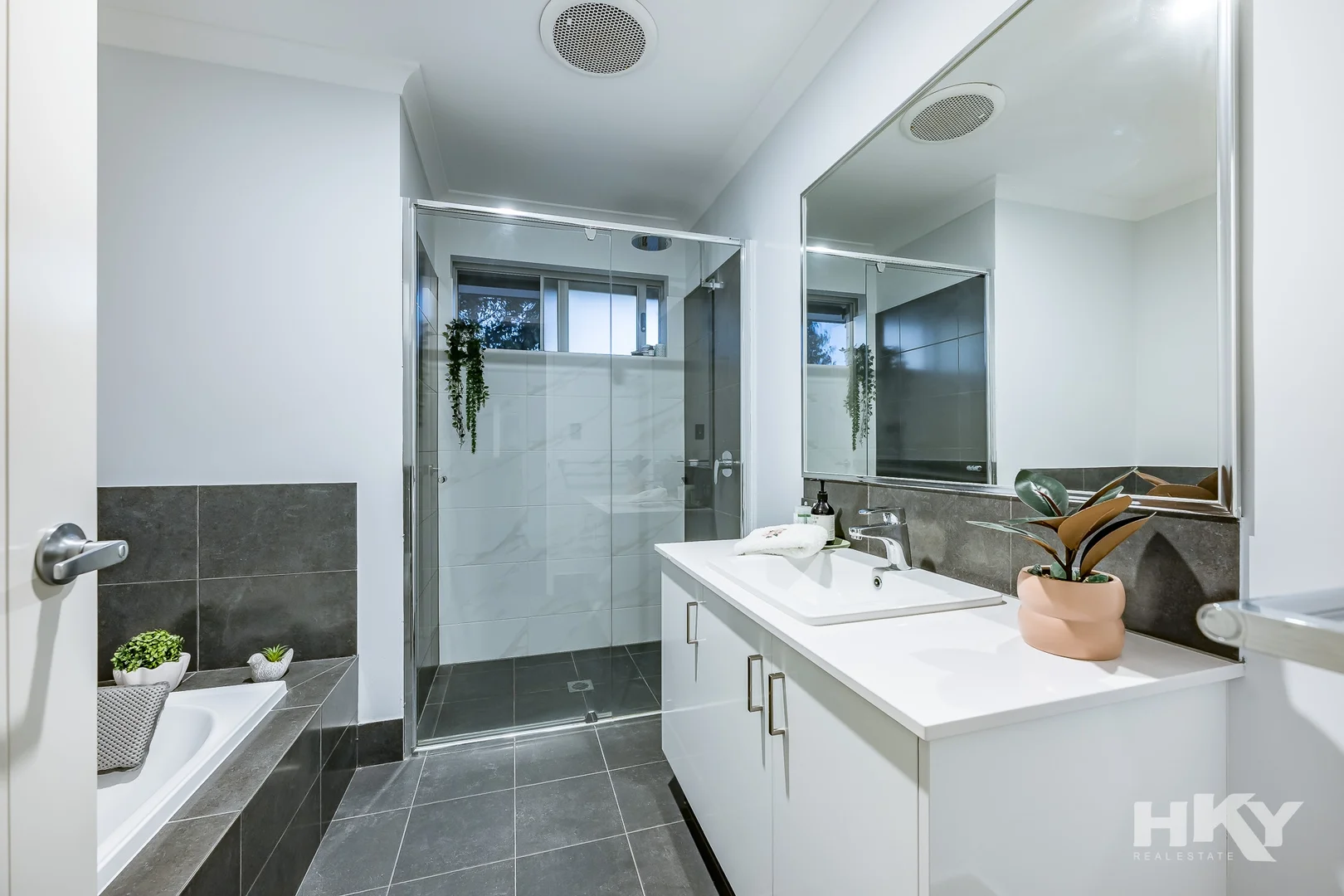 Additional image 23 of 32 Putley Road, The Vines WA 6069