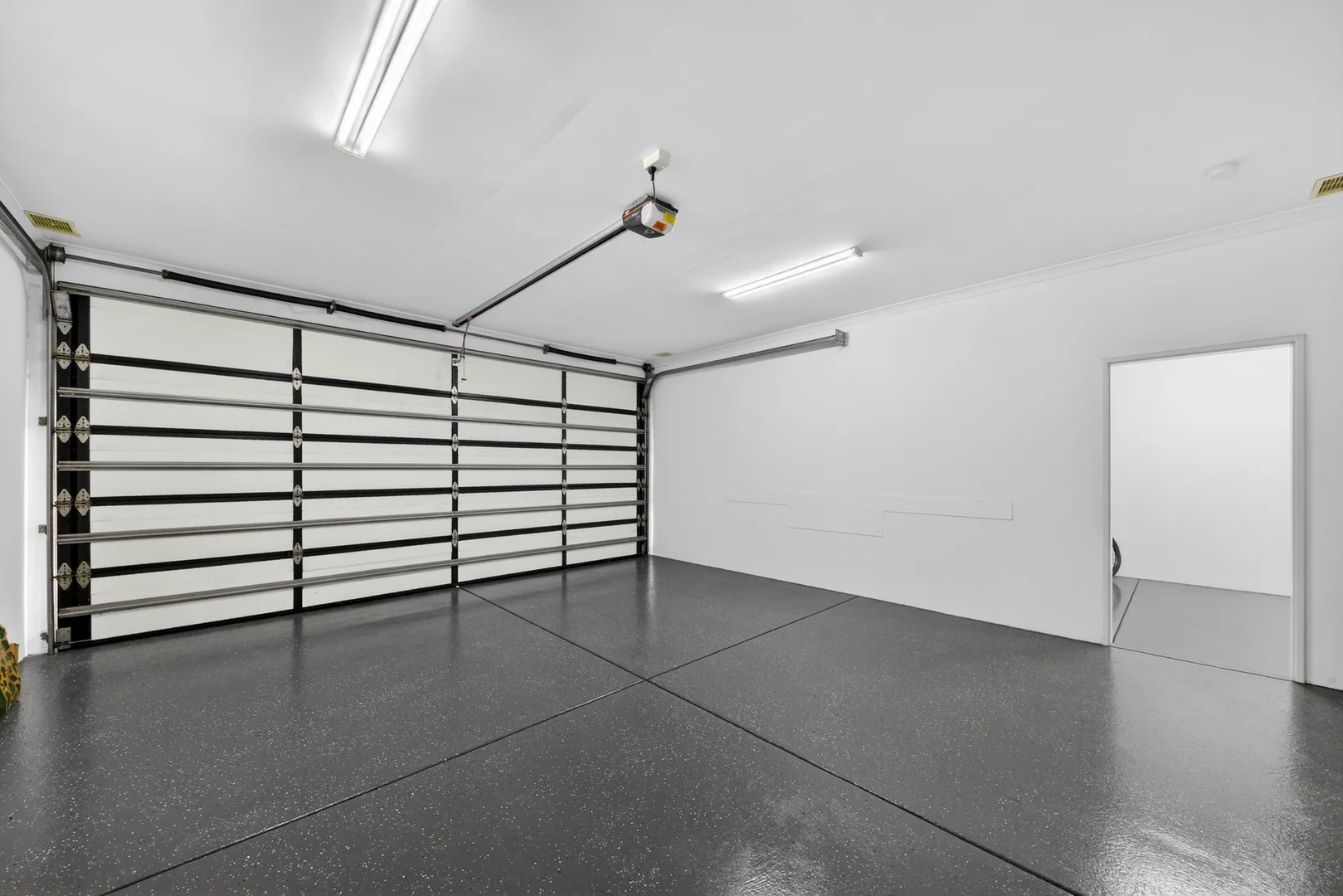 Additional image 31 of Dianella WA 6059