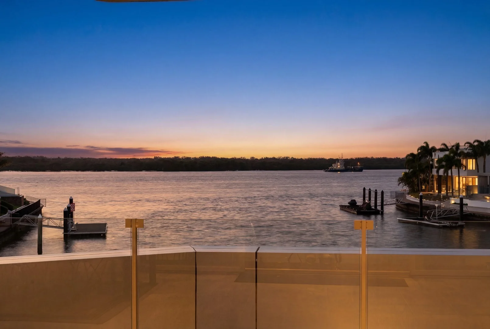 Additional image 9 of 46-48 Royal Albert Crescent, Sovereign Islands QLD 4216