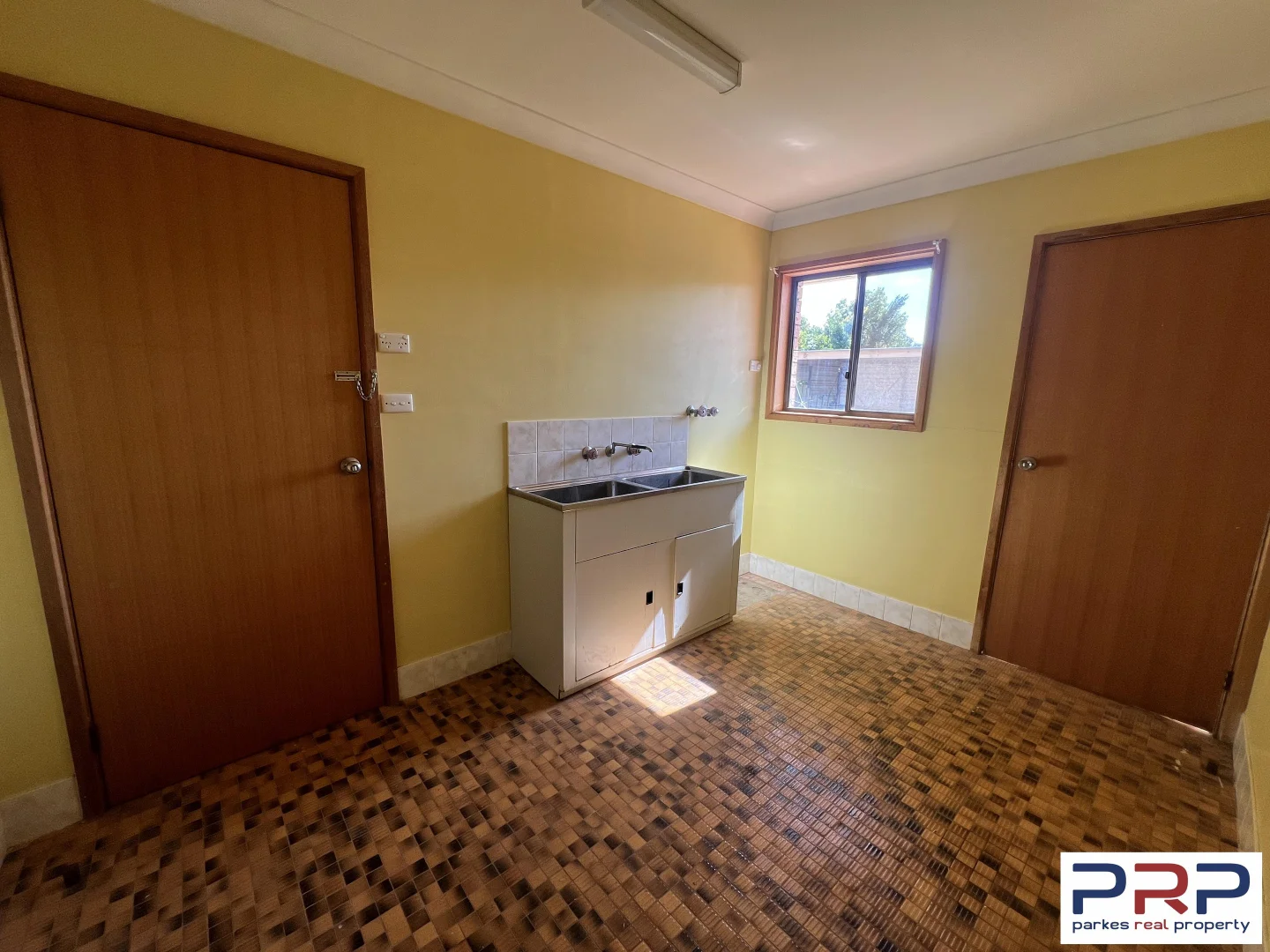 Additional image 15 of 8 Hillcrest Avenue, Parkes NSW 2870