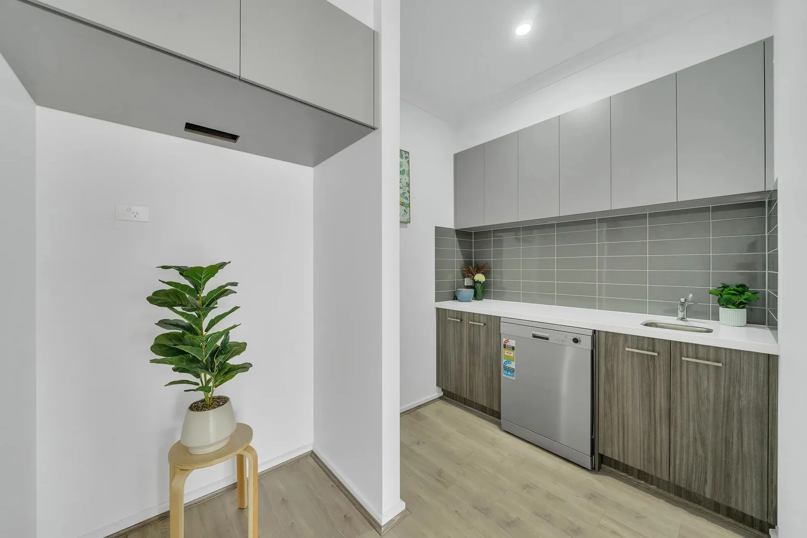 Additional image 6 of 4 Chutney Street, Manor Lakes VIC 3024